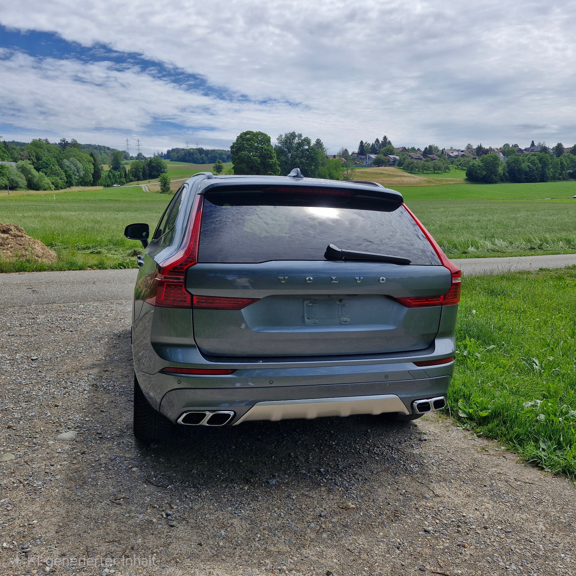 VOLVO 2.0 T8 TE R-Design eAWD-image-2
