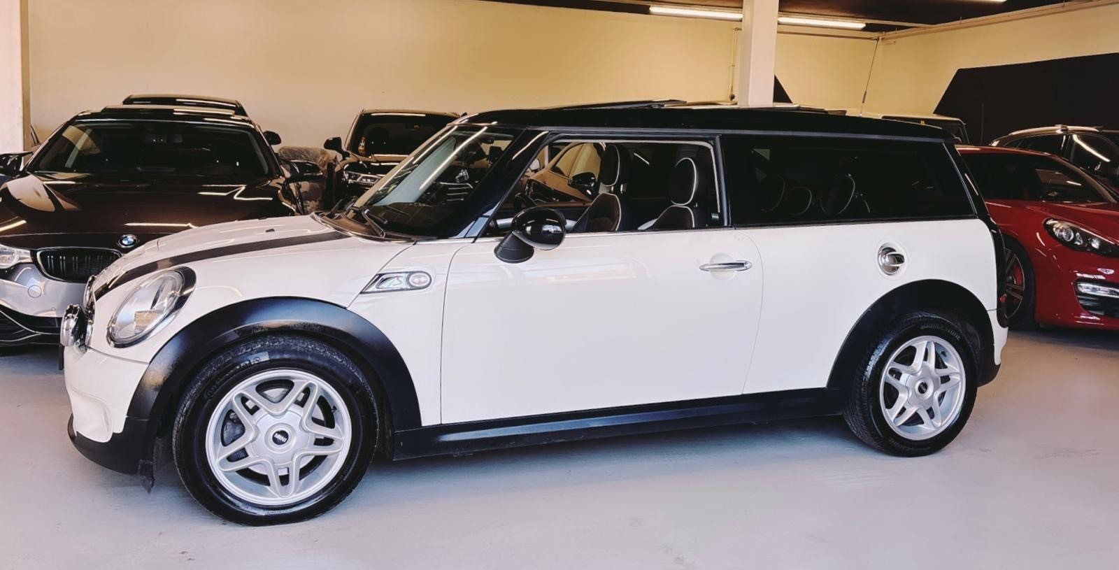 MINI Clubman Cooper S Steptronic-image-8