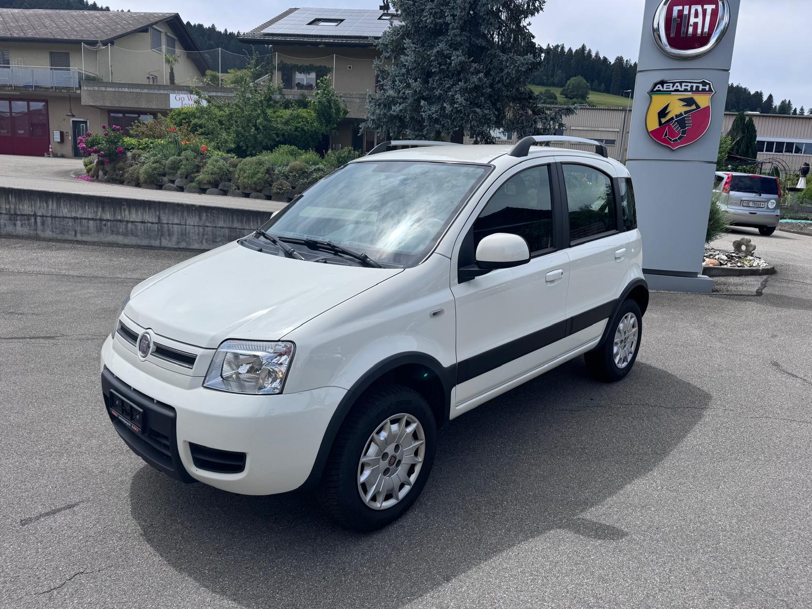 FIAT Panda 1.3 16V JTD Climbing 4x4-image-1