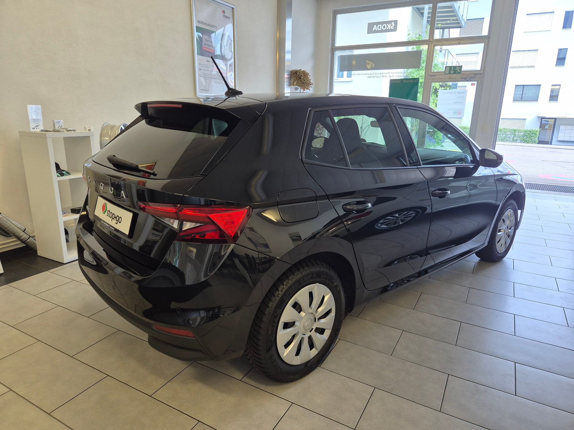 SKODA Fabia 1.0 TSI Selection DSG-image-2