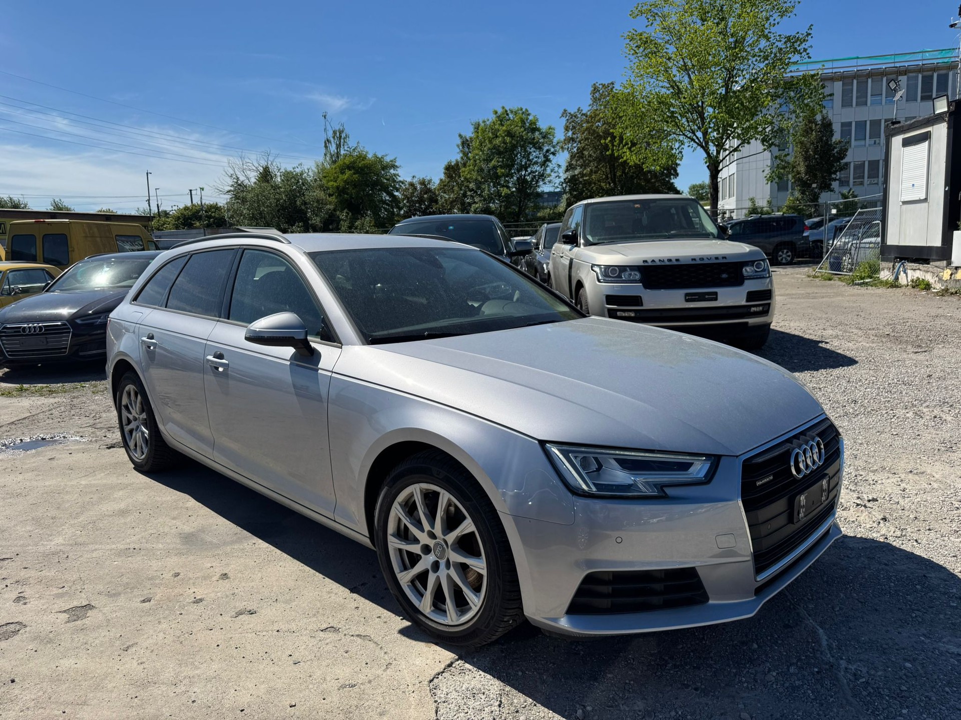 AUDI A4 Avant 40 TDI Sport quattro S-tronic-image-2