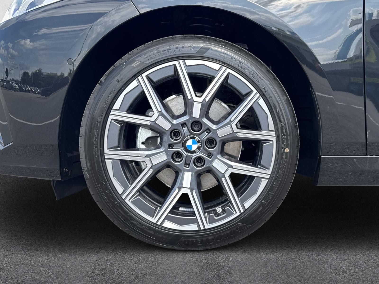 BMW 116 Hatch F70 (CH) 📍-image-8