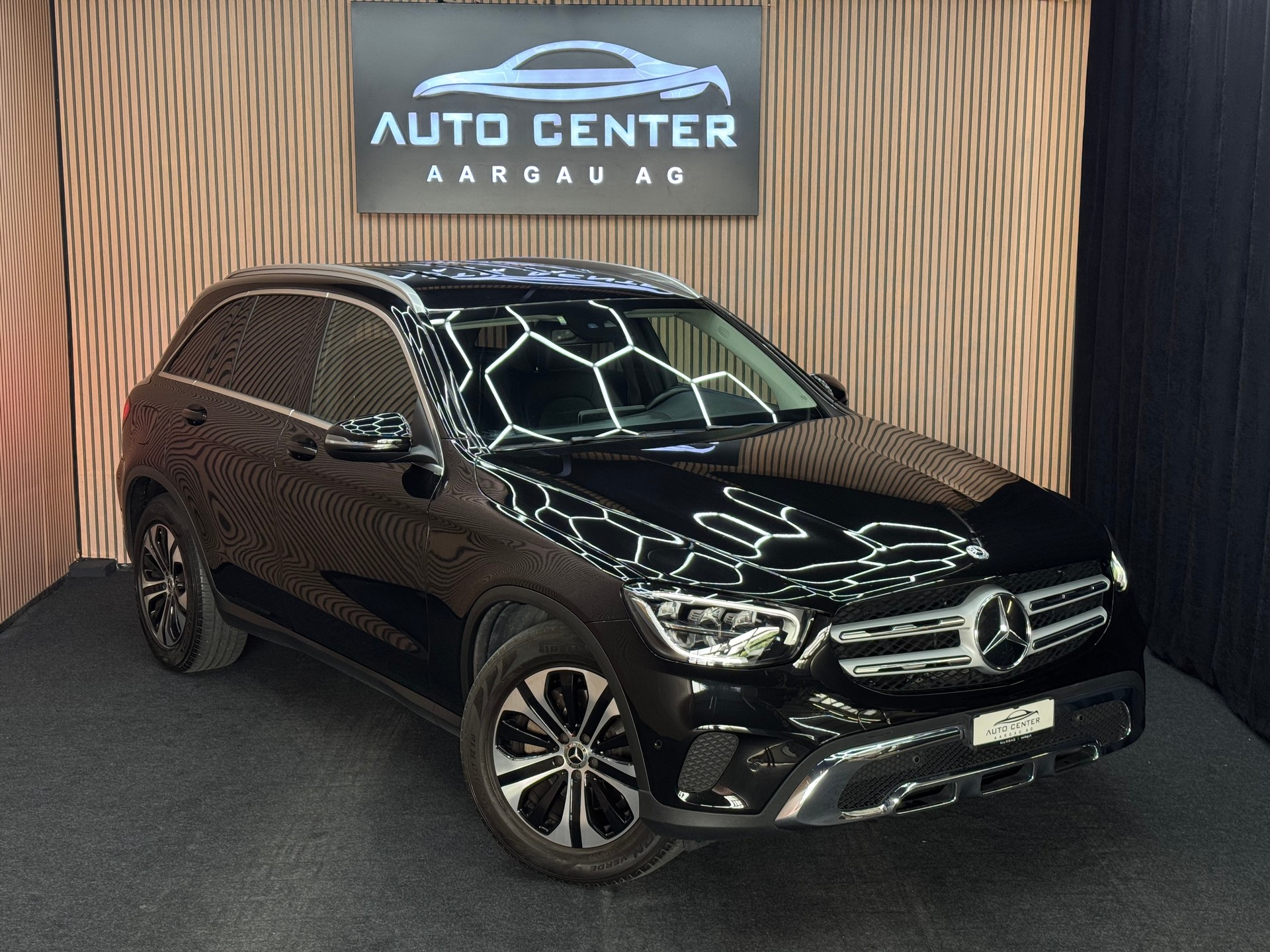MERCEDES-BENZ GLC 220 d 4m | 1 Jahr Garantie | Facelift | *ab CHF 249.-/ Monat*-image-0