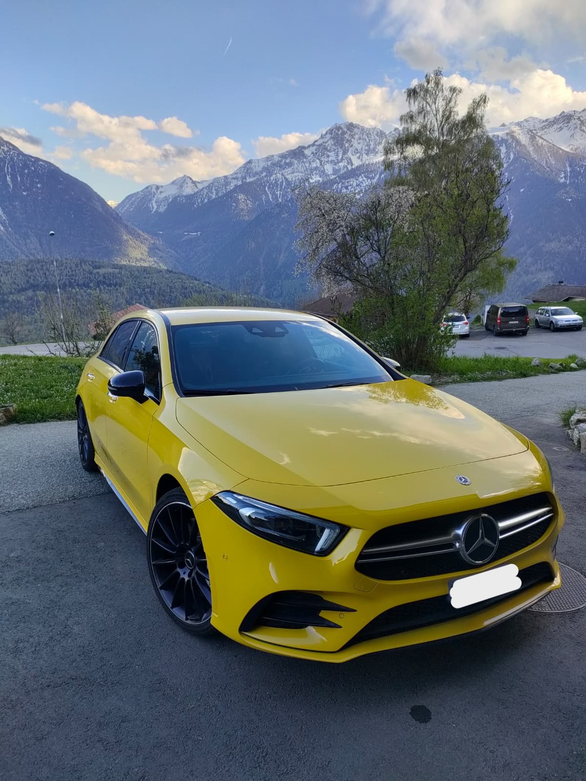 MERCEDES-BENZ A 35 AMG 4matic-image-0