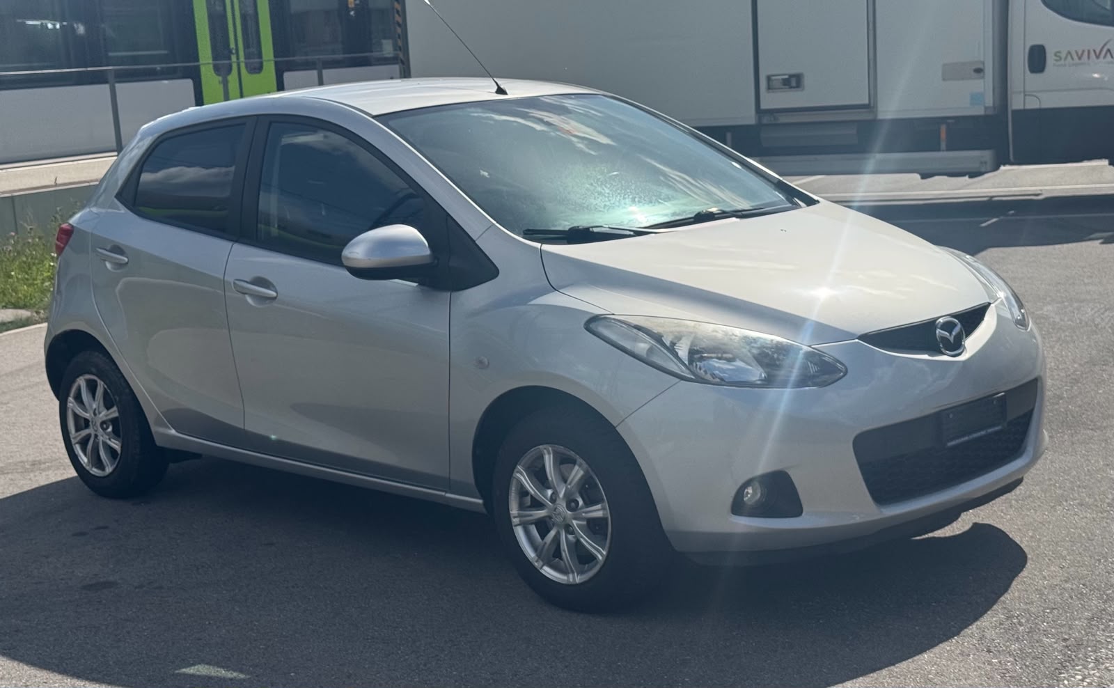 MAZDA 2 1.3i 16V Exclusive-image-3