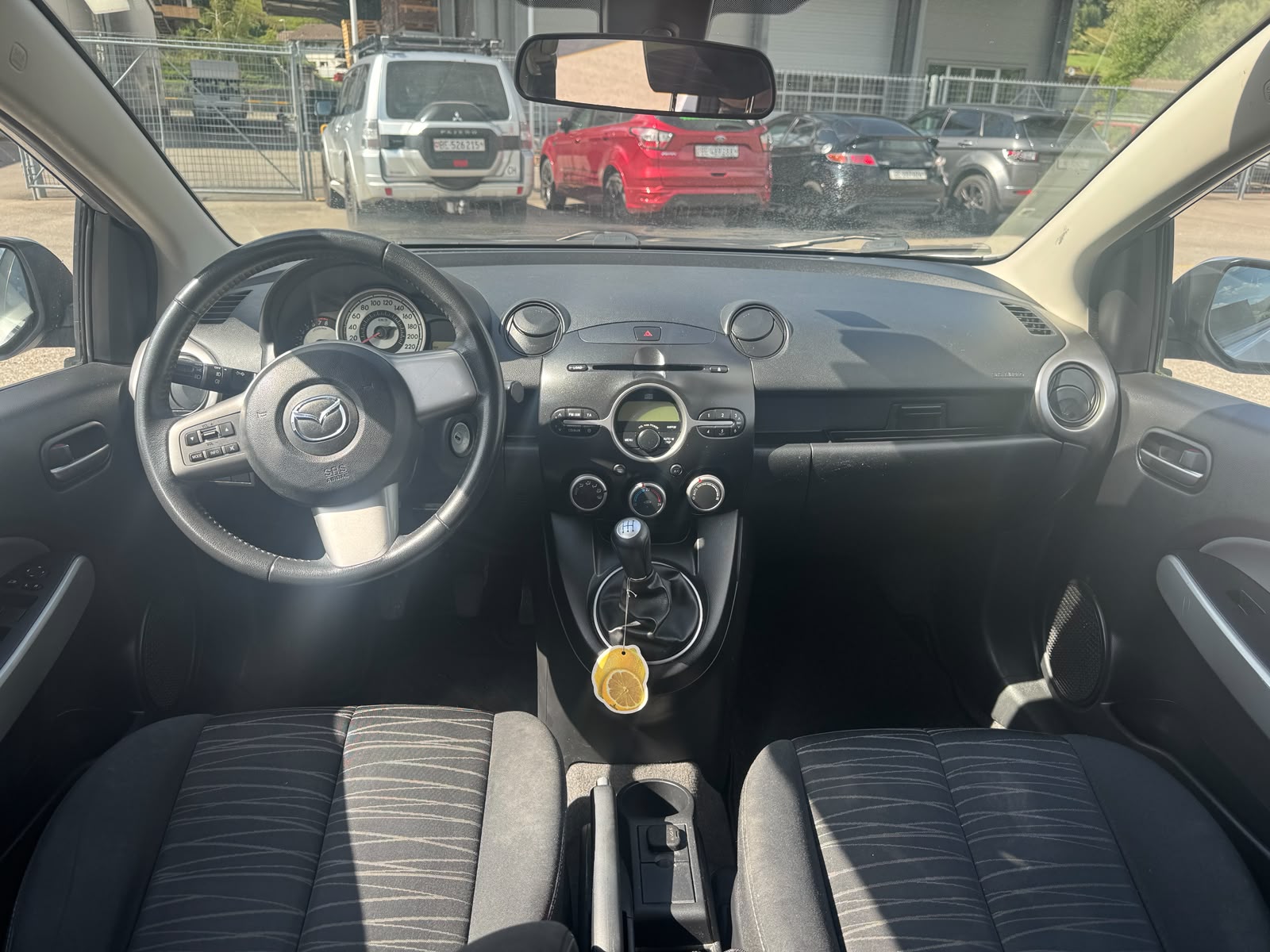 MAZDA 2 1.3i 16V Exclusive-image-6