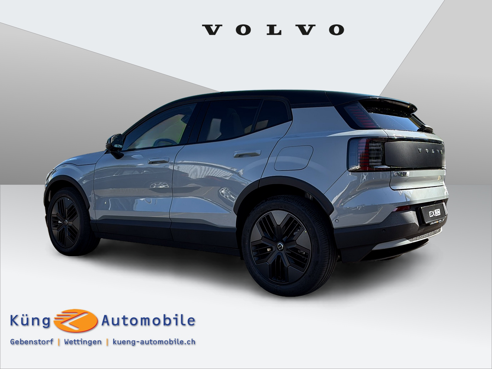 VOLVO EX30 Cross Country P8 69 kWh AWD Ultra-image-5