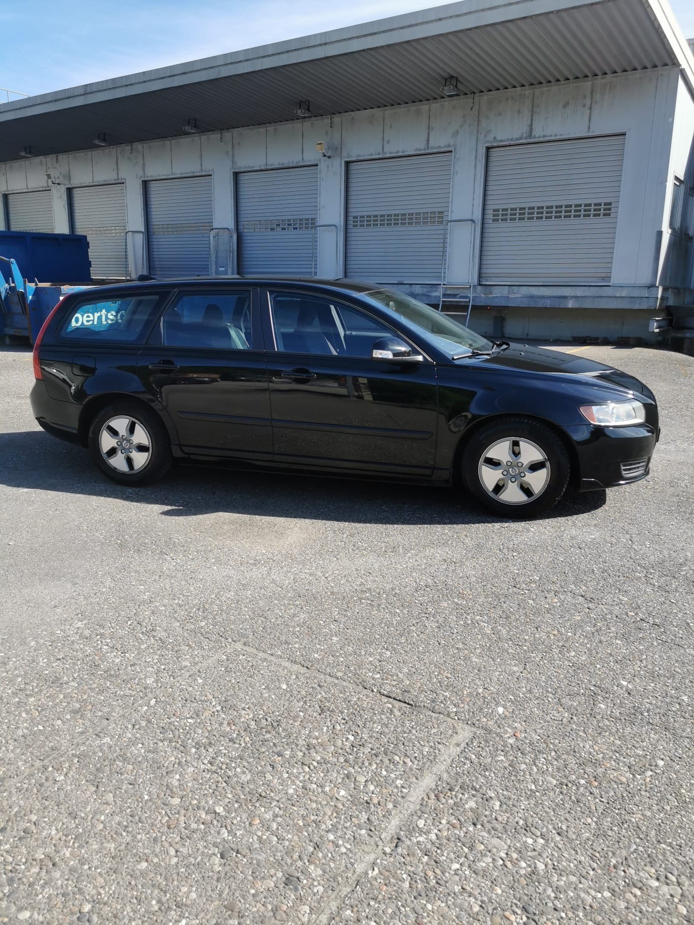 VOLVO V50 1.6D DRIVe Start/Stop Momentum-image-2
