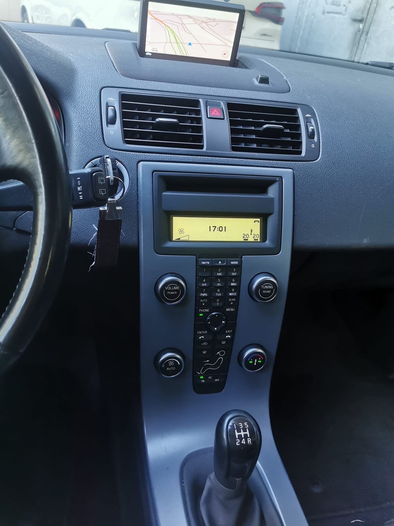 VOLVO V50 1.6D DRIVe Start/Stop Momentum-image-8