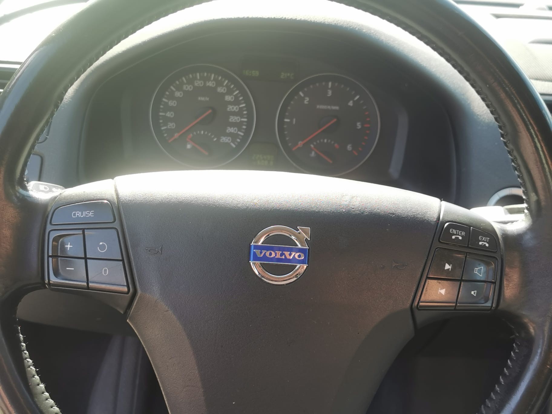 VOLVO V50 1.6D DRIVe Start/Stop Momentum-image-13