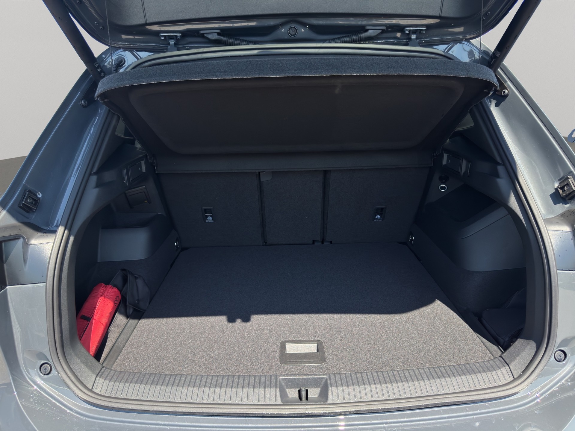 VW Tiguan 2.0 TSI DSG R-Line 4Motion-image-14