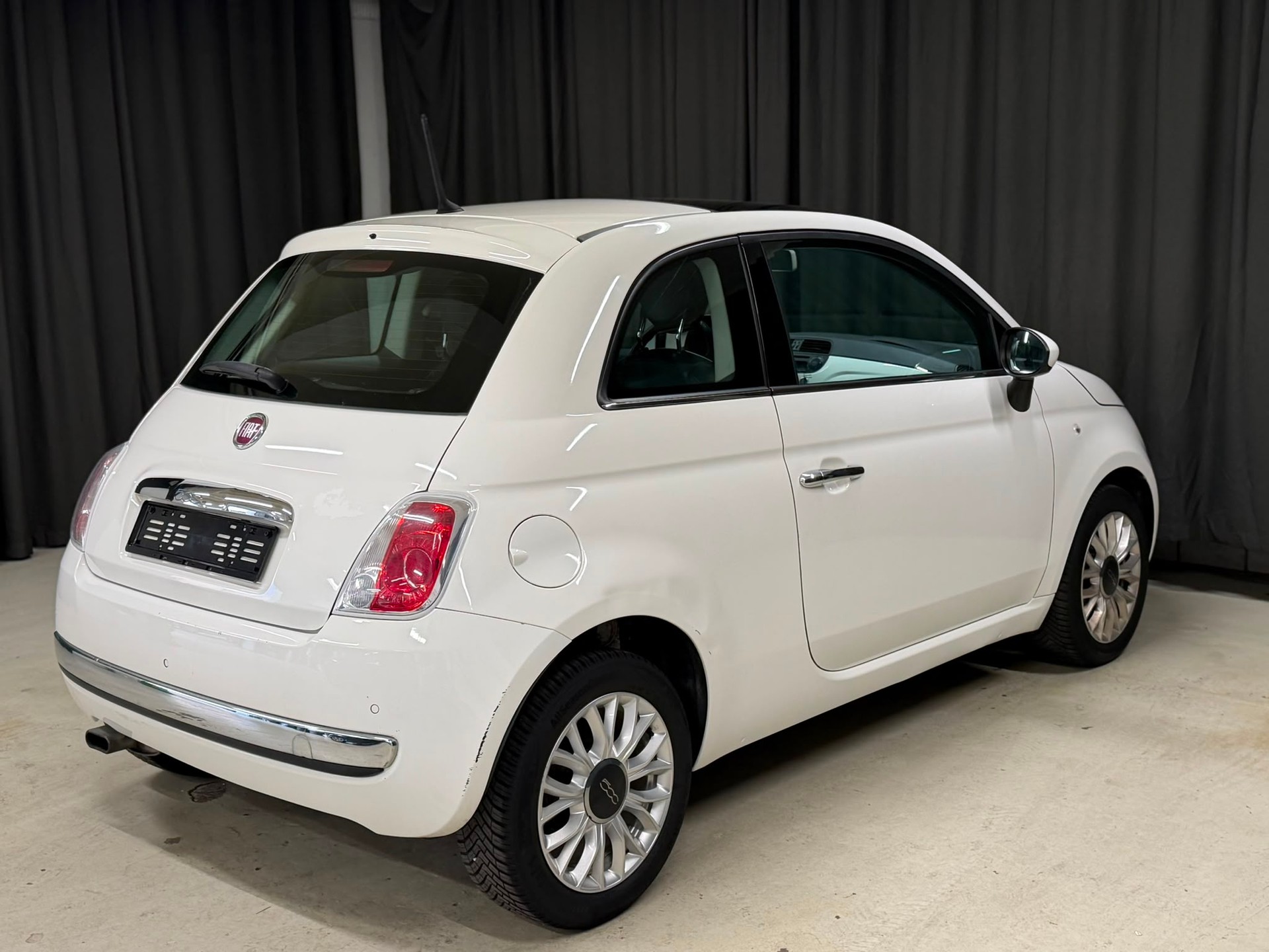 FIAT 500 1.2 Lounge-image-3