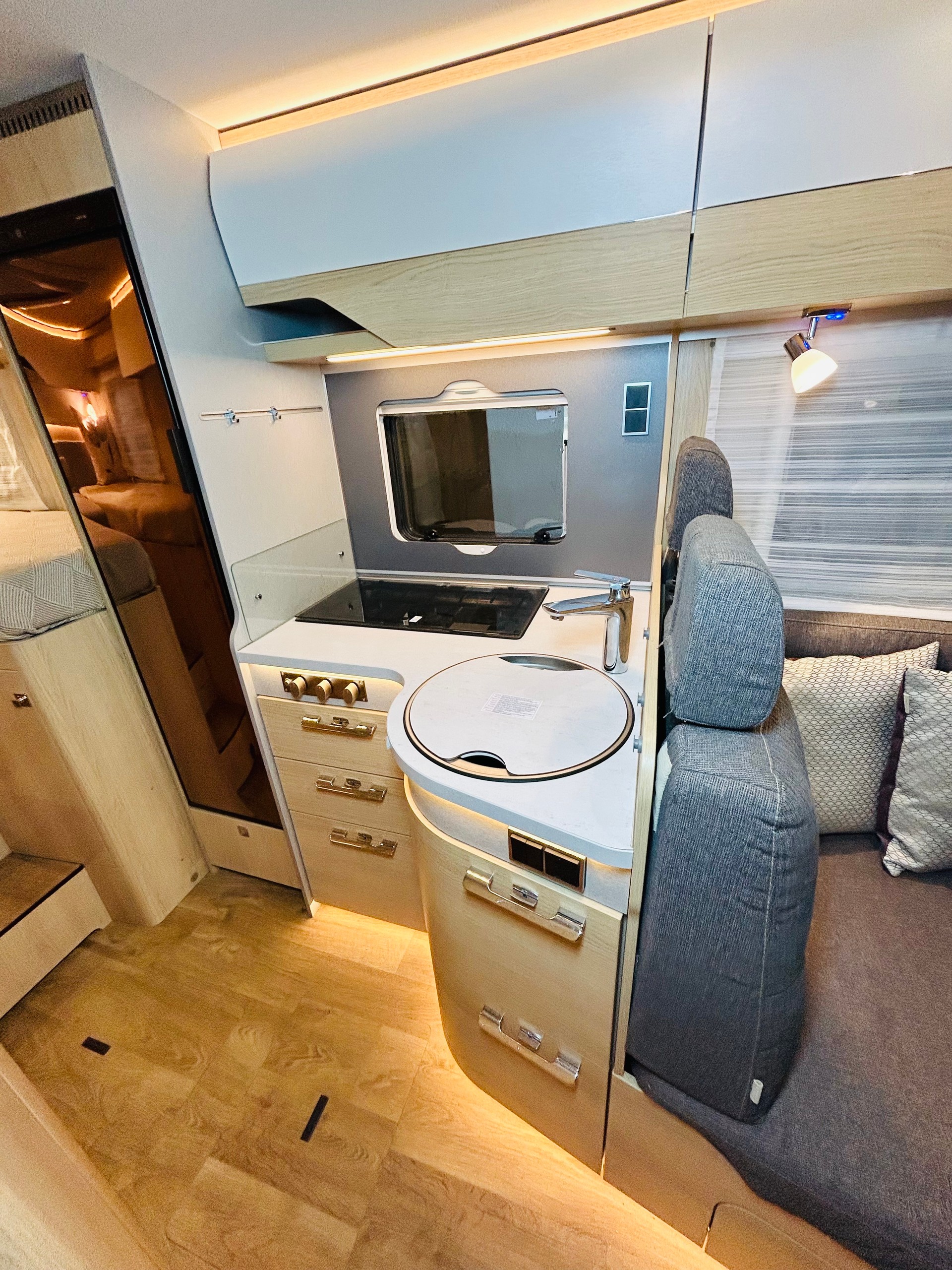 HYMER BMC-T 600-image-9