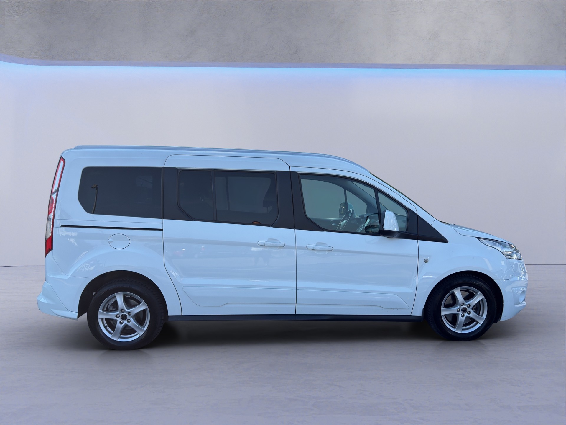 FORD Grand Tourneo Connect 1.5 TDCi Trend Powershift-image-6