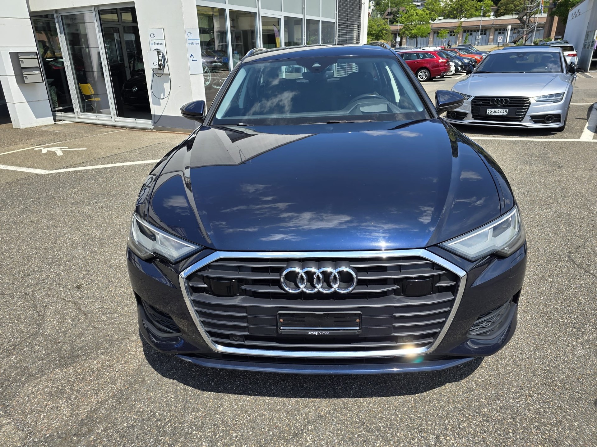 AUDI A6 Avant 40 TDI Design S-tronic-image-1