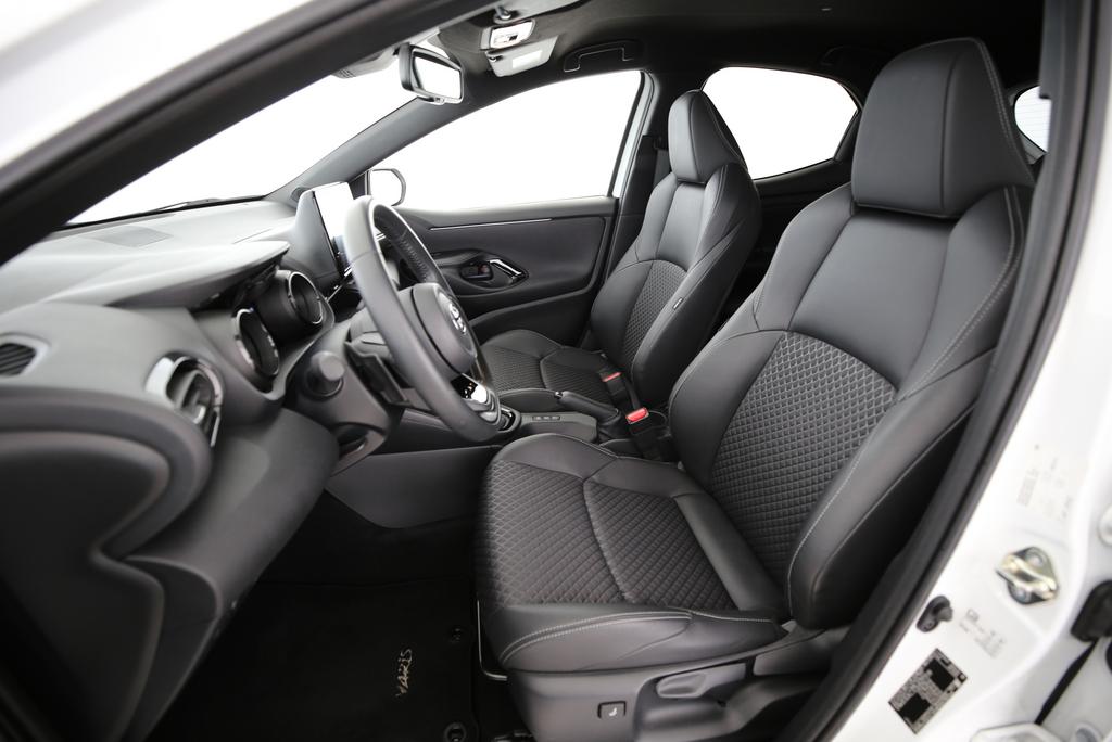 TOYOTA Yaris 1.5 VVT-iE Move MdS-image-3