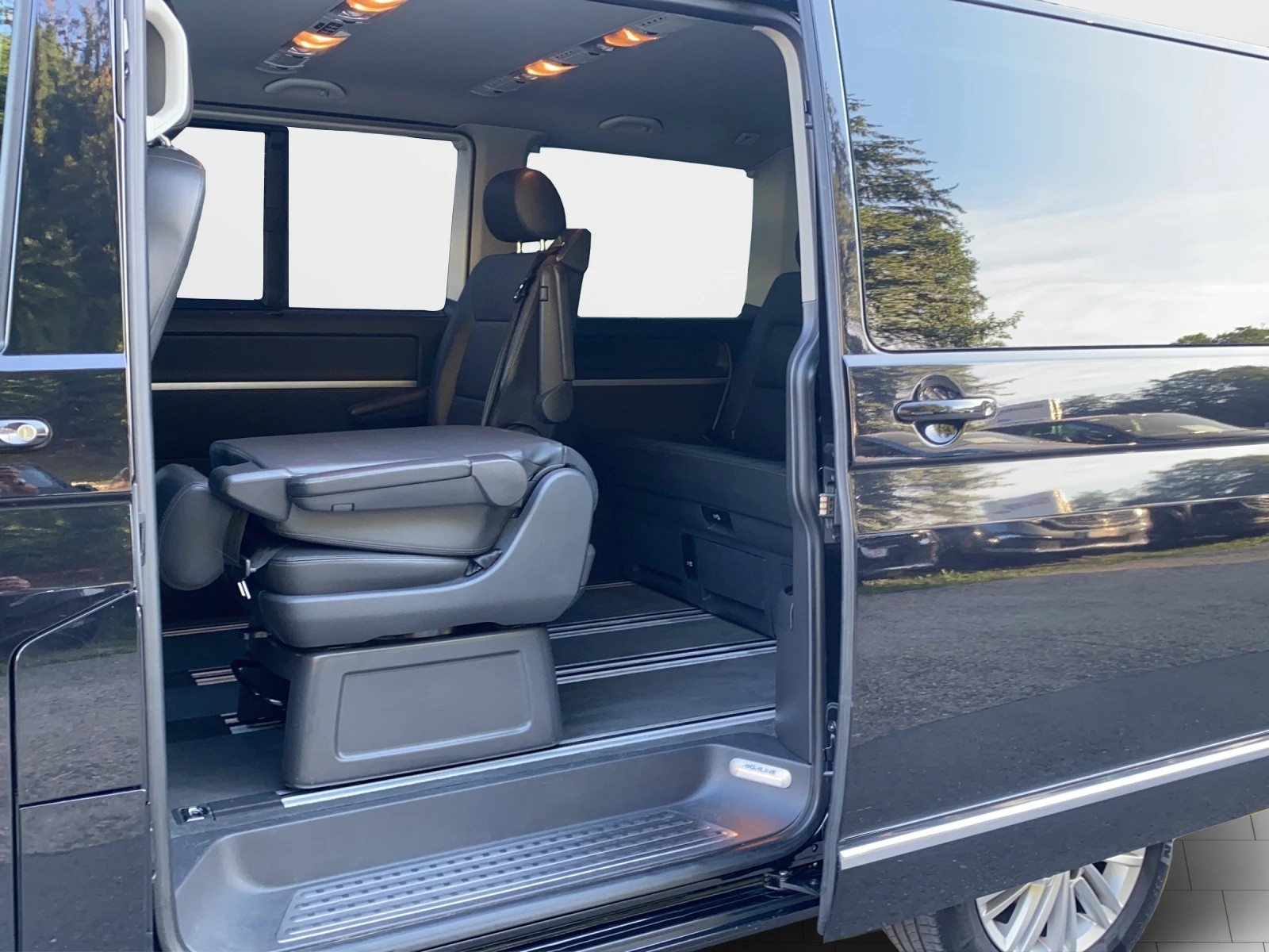 VW T5 Multivan 2.0 Bi-TDI BMT//ABT 4Motion DSG-image-17