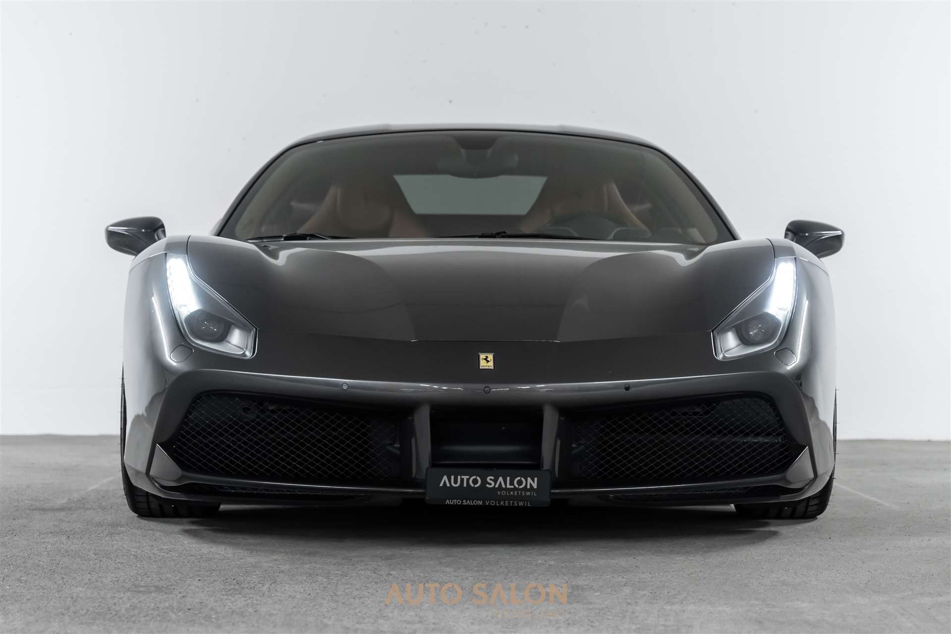 FERRARI 488 GTB 3.9 V8-showroom-element-1
