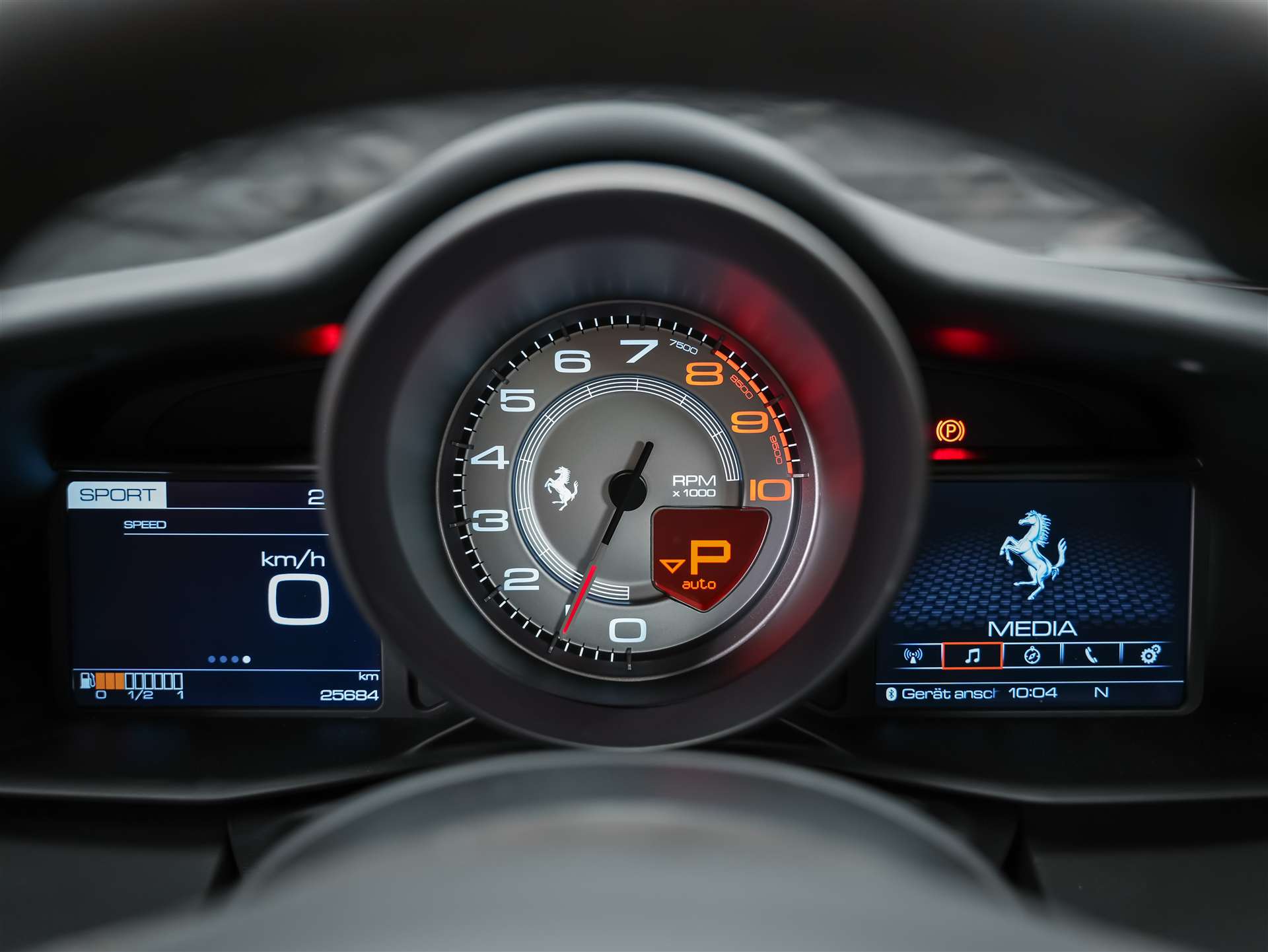 FERRARI 488 GTB 3.9 V8 *Daytona Racing-Sitze*Liftsystem*-image-38