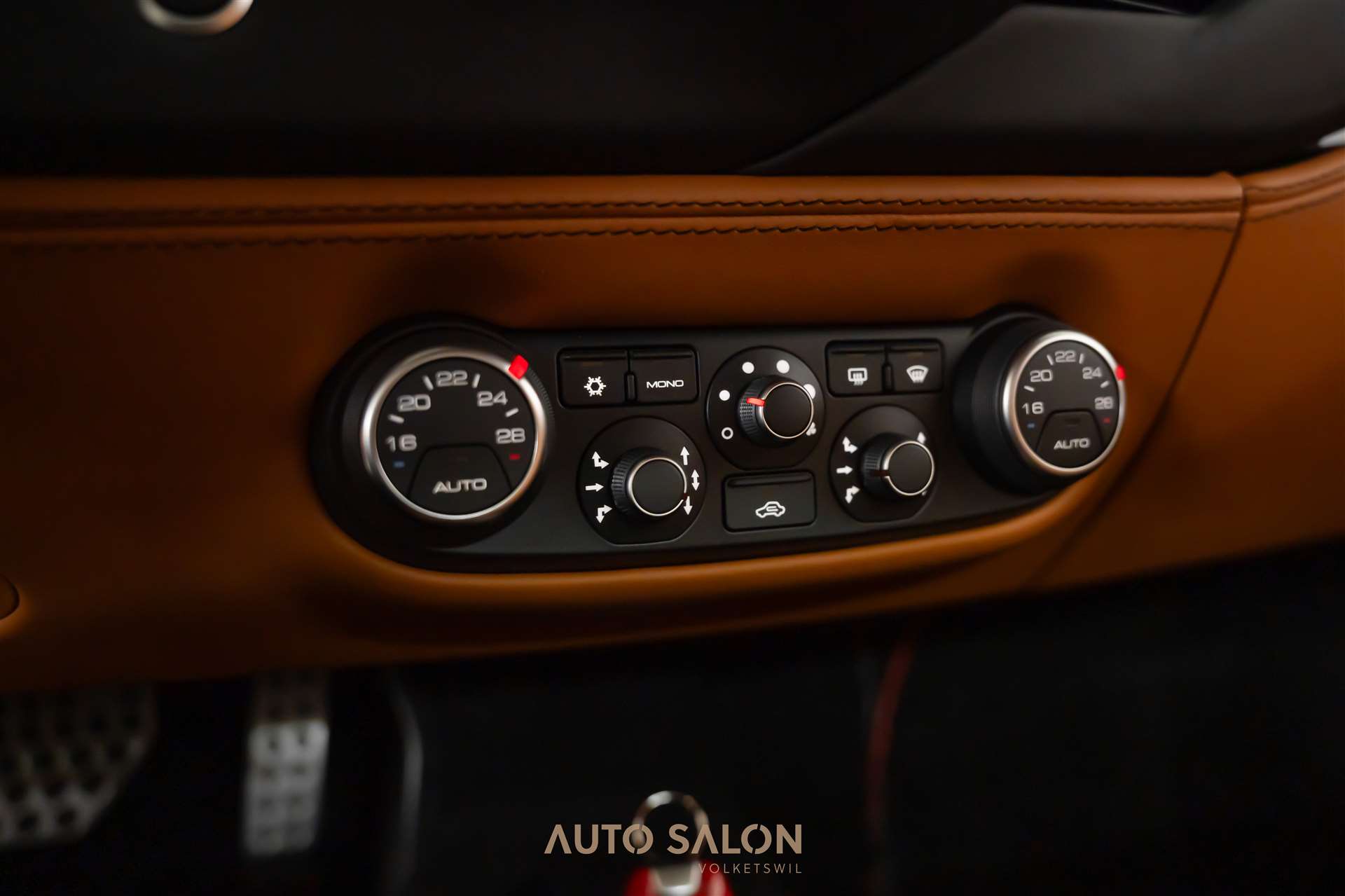 FERRARI 488 GTB 3.9 V8-image-26