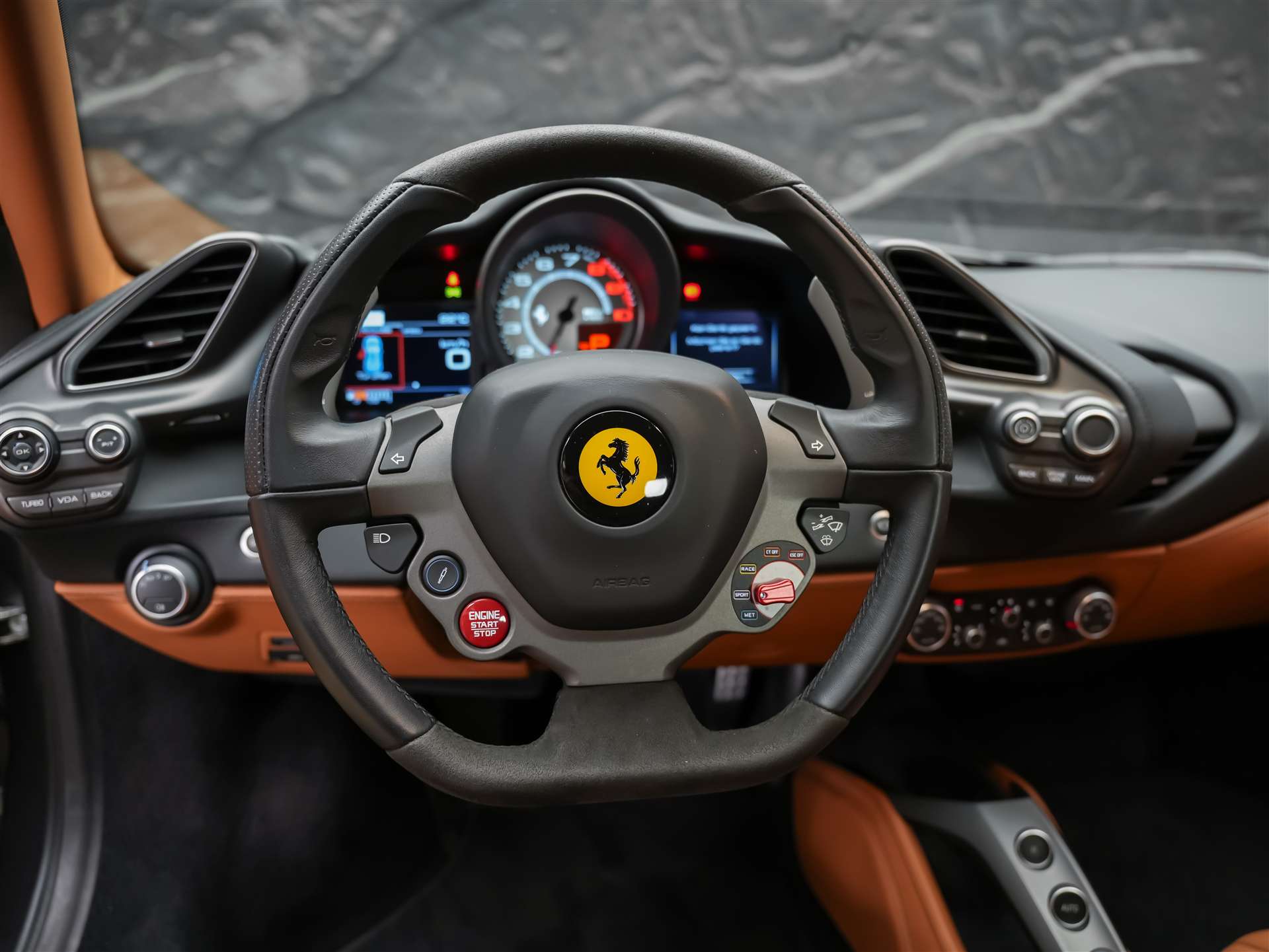 FERRARI 488 GTB 3.9 V8 *Daytona Racing-Sitze*Liftsystem*-image-22