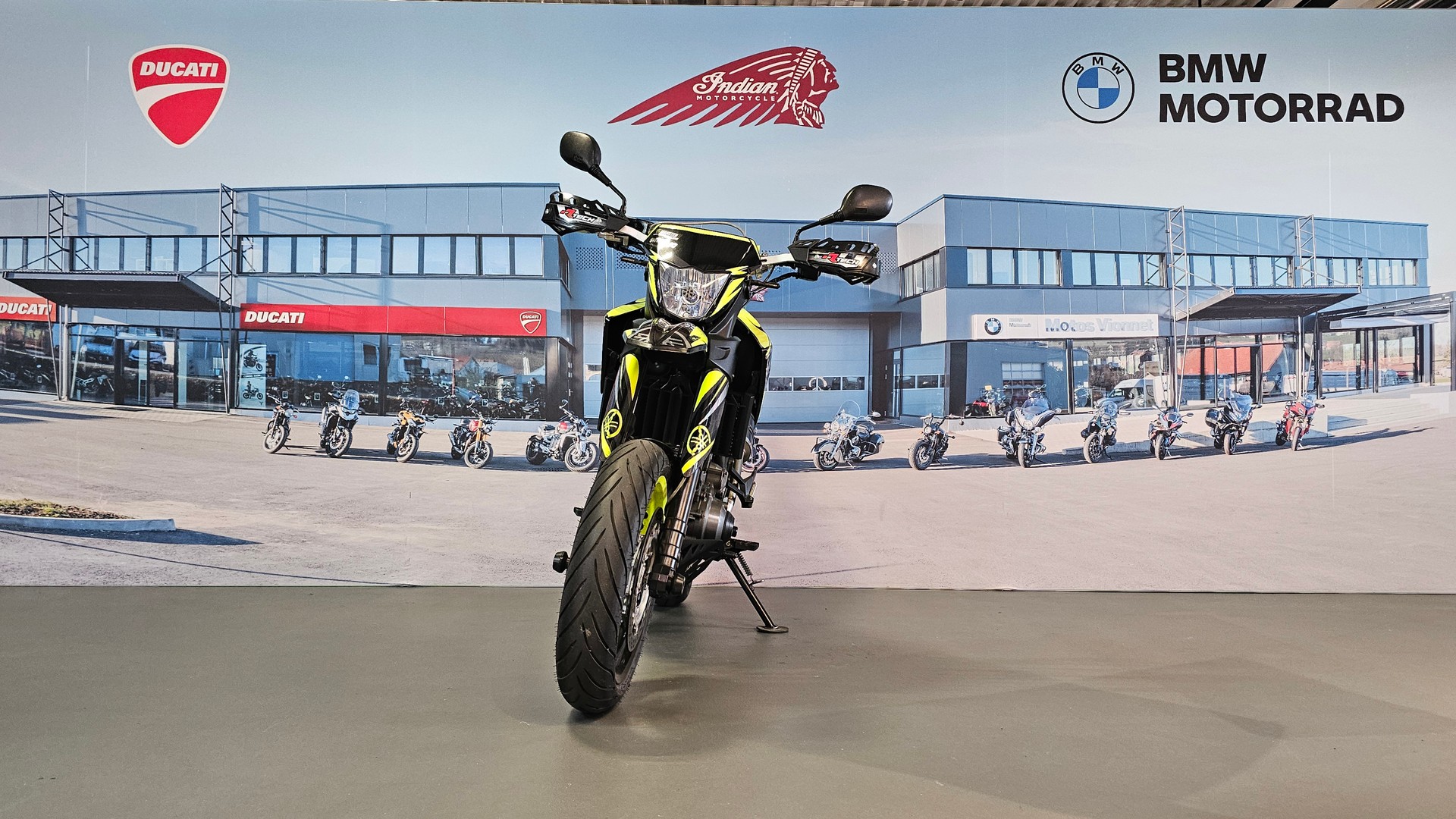 YAMAHA XT 660 X Supermotard-showroom-element-1