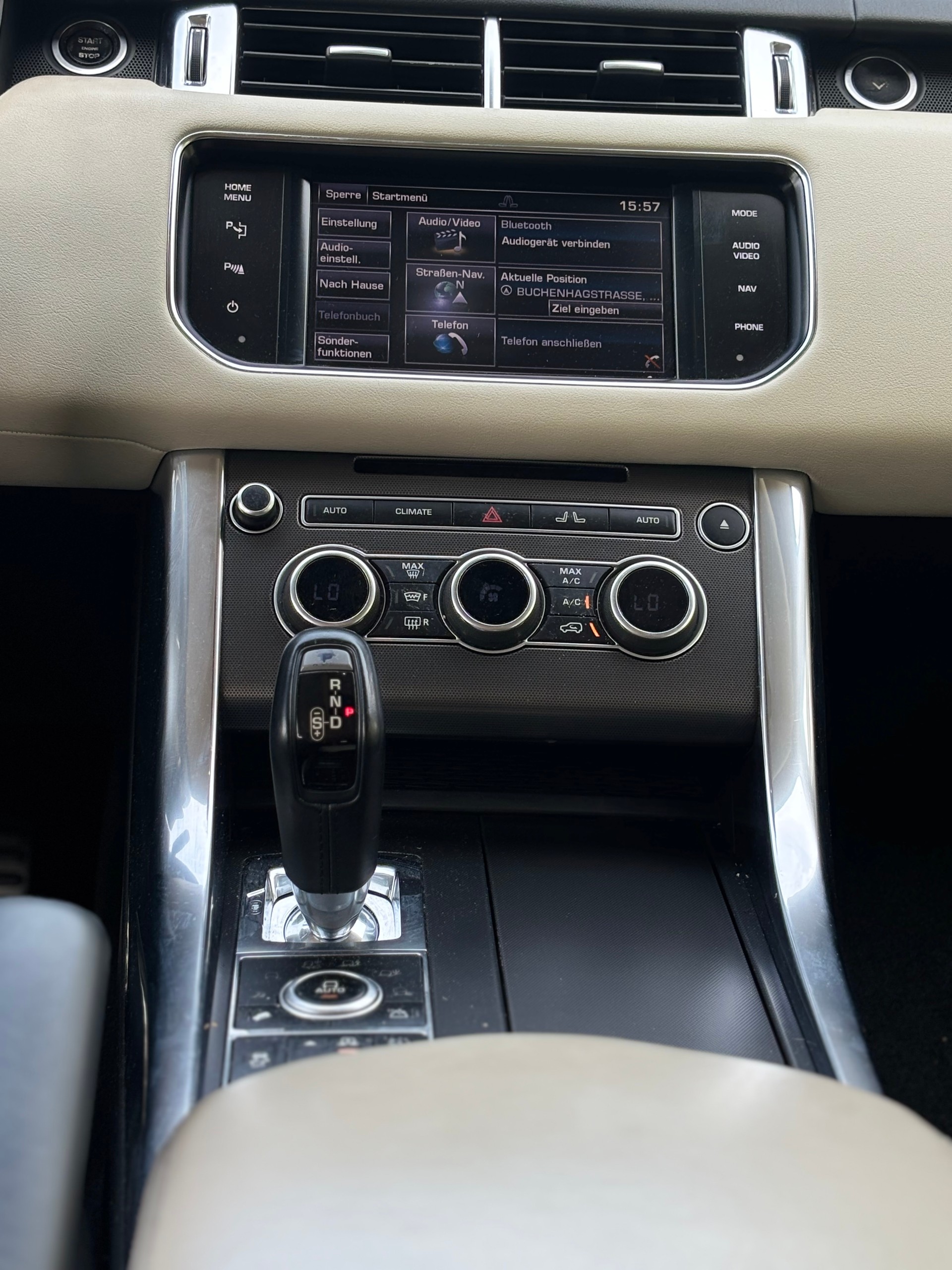 LAND ROVER Range Rover Sport 3.0 SDV6 SE Automatic-image-7
