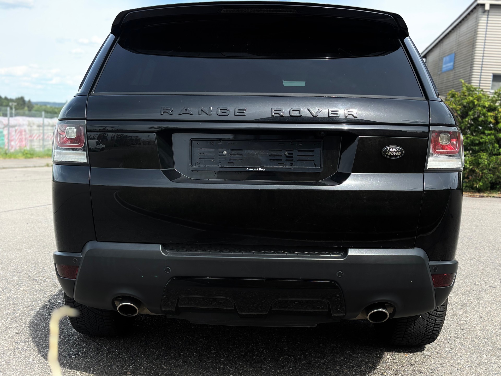 LAND ROVER Range Rover Sport 3.0 SDV6 SE Automatic-image-4