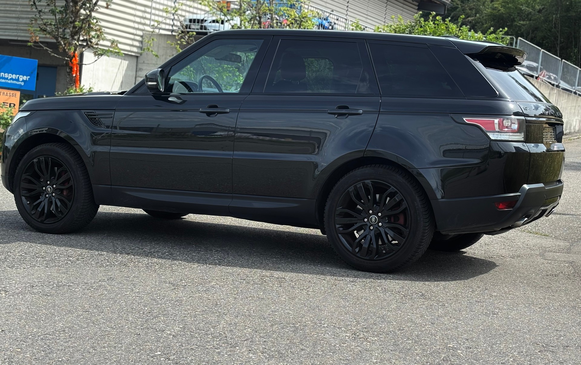 LAND ROVER Range Rover Sport 3.0 SDV6 SE Automatic-image-3