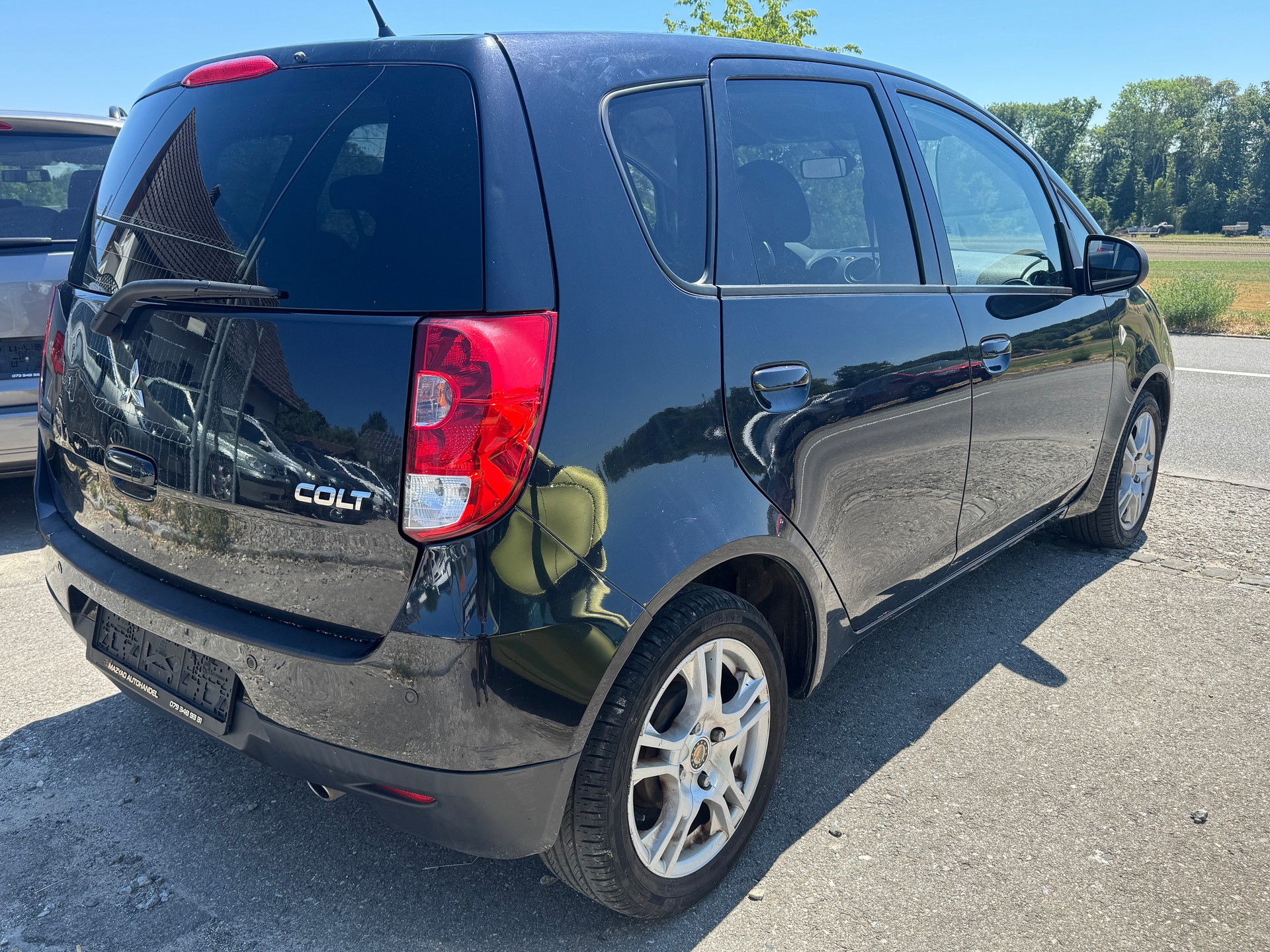 MITSUBISHI Colt 1.3 16V Jubilé (35) Allshift-image-3