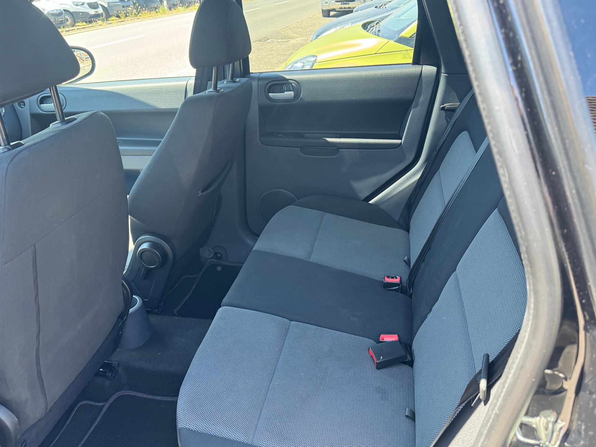 MITSUBISHI Colt 1.3 16V Jubilé (35) Allshift-image-8