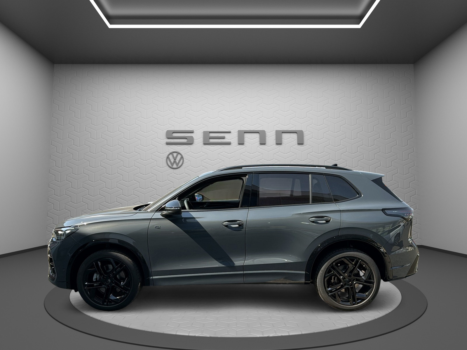 VW Tiguan 2.0 TSI DSG R-Line Plus 4Motion-image-1