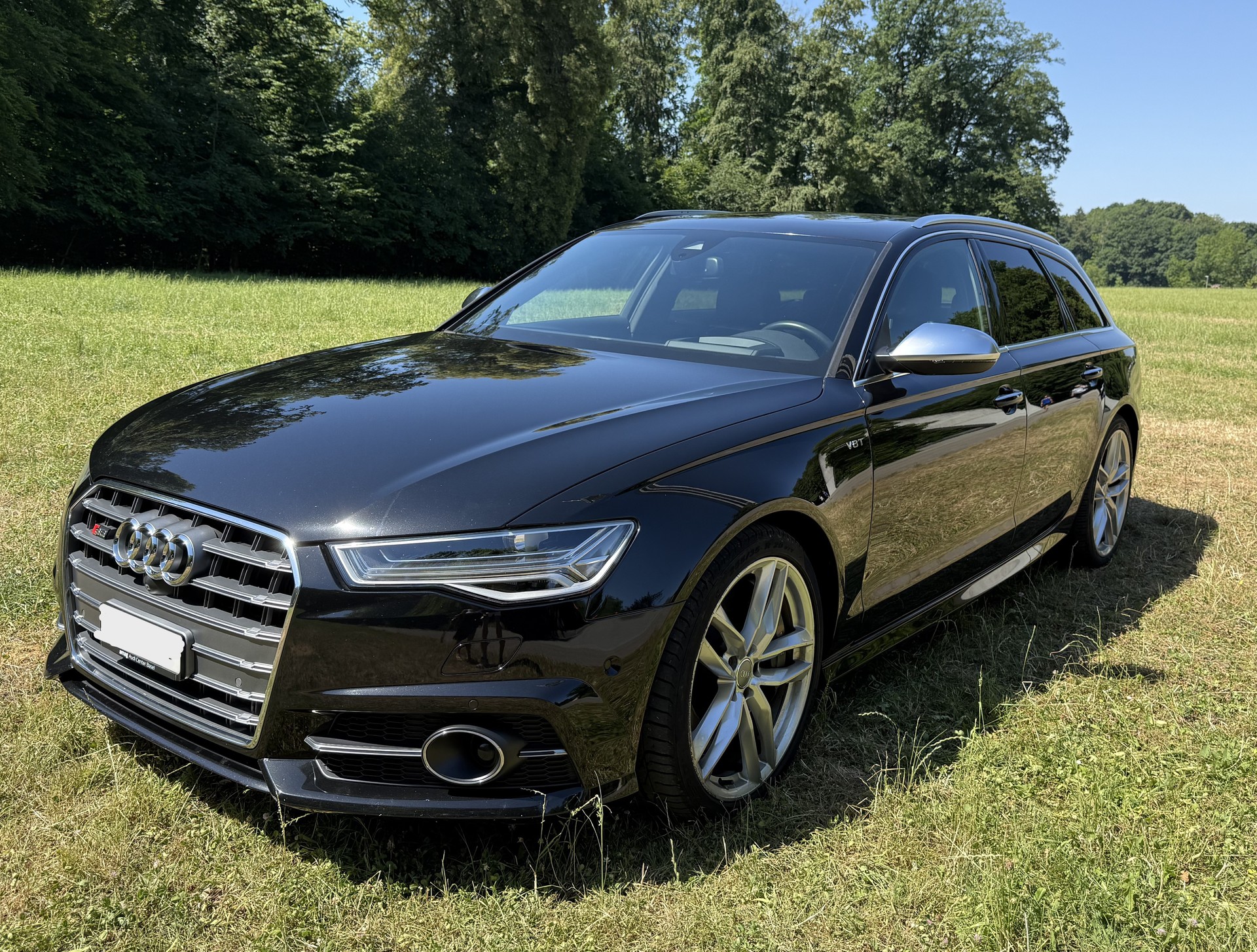 AUDI 4.0 V8 TFSI quattro S-Tronic