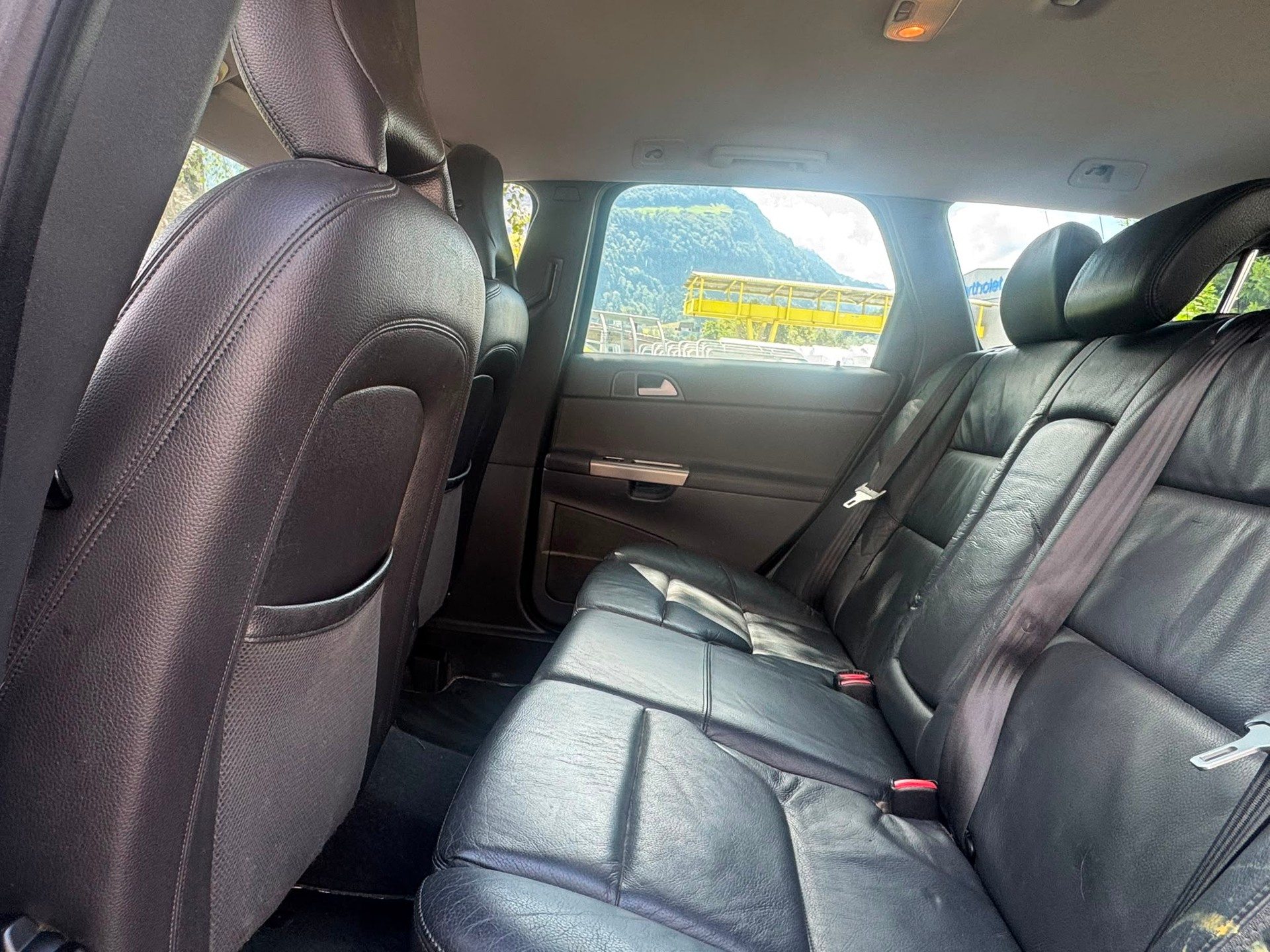 VOLVO V50 T5 AWD Kinetic-image-9