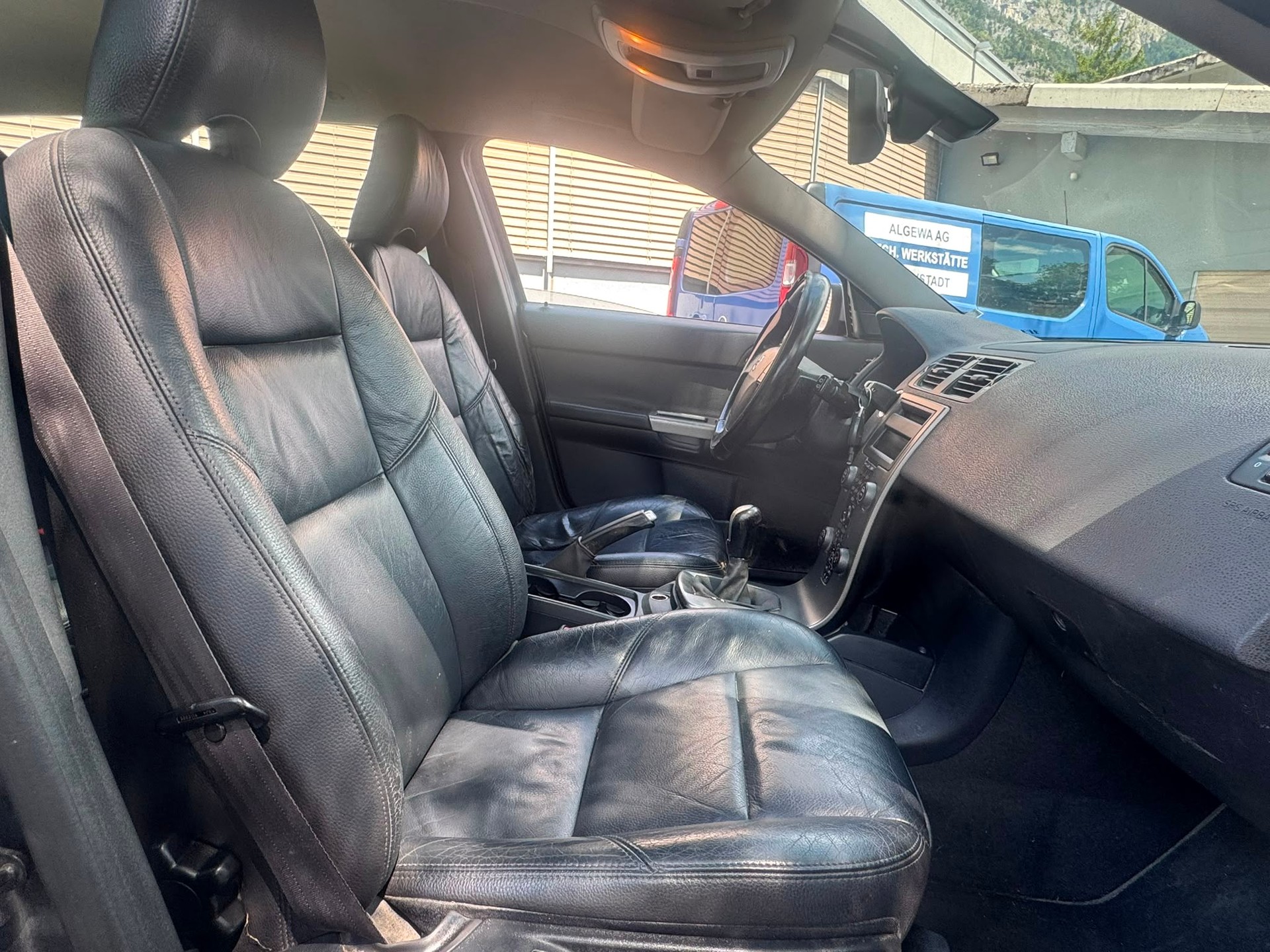 VOLVO V50 T5 AWD Kinetic-image-8