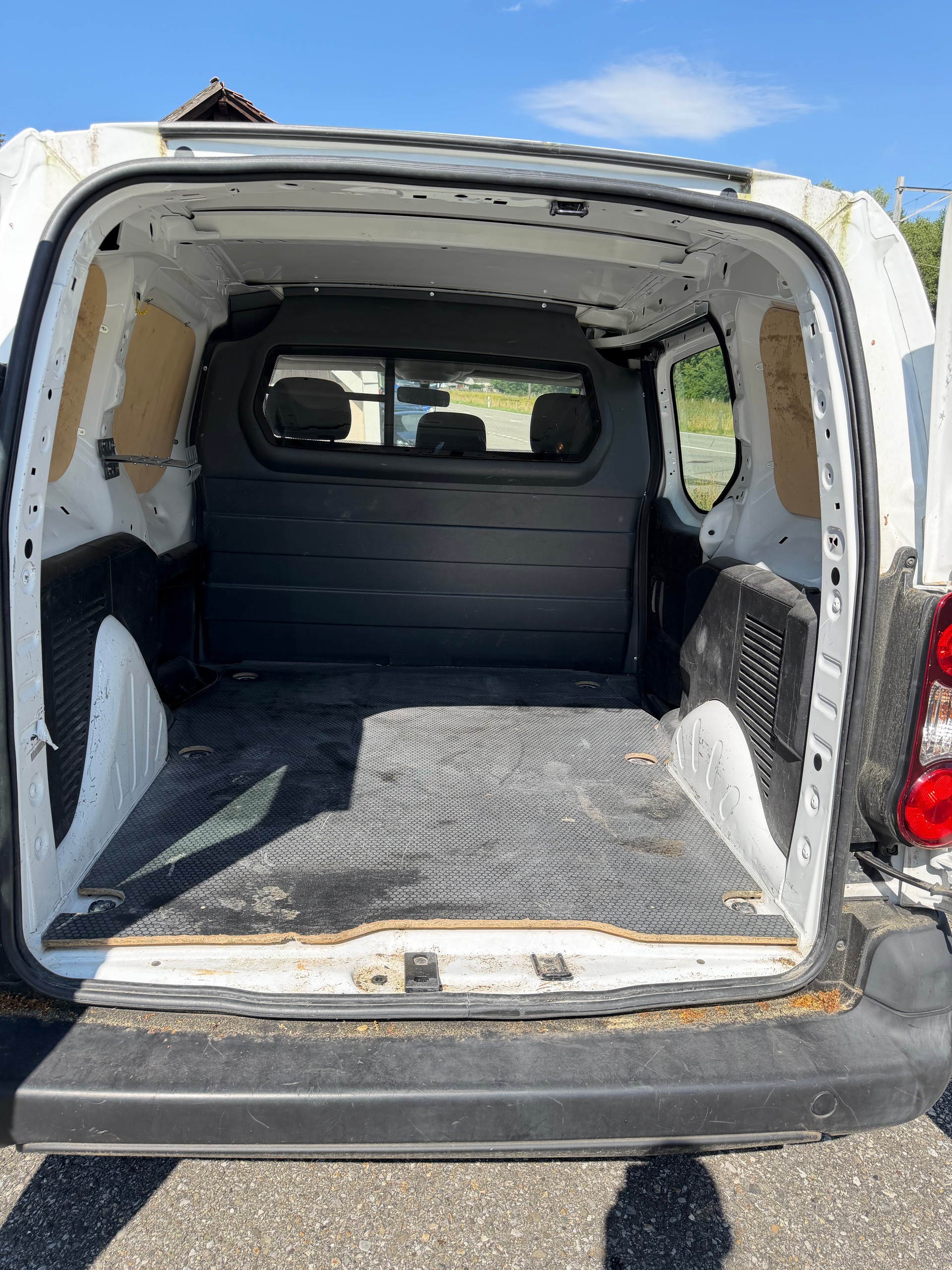 PEUGEOT Partner 1.6 VTi Active-image-4