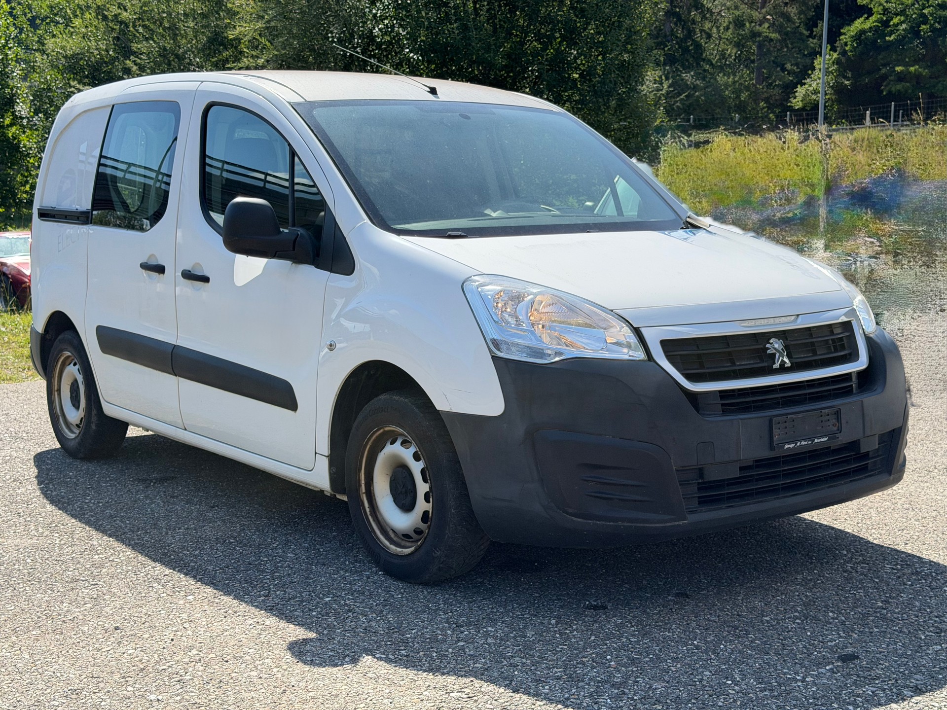 PEUGEOT Partner 1.6 VTi Active