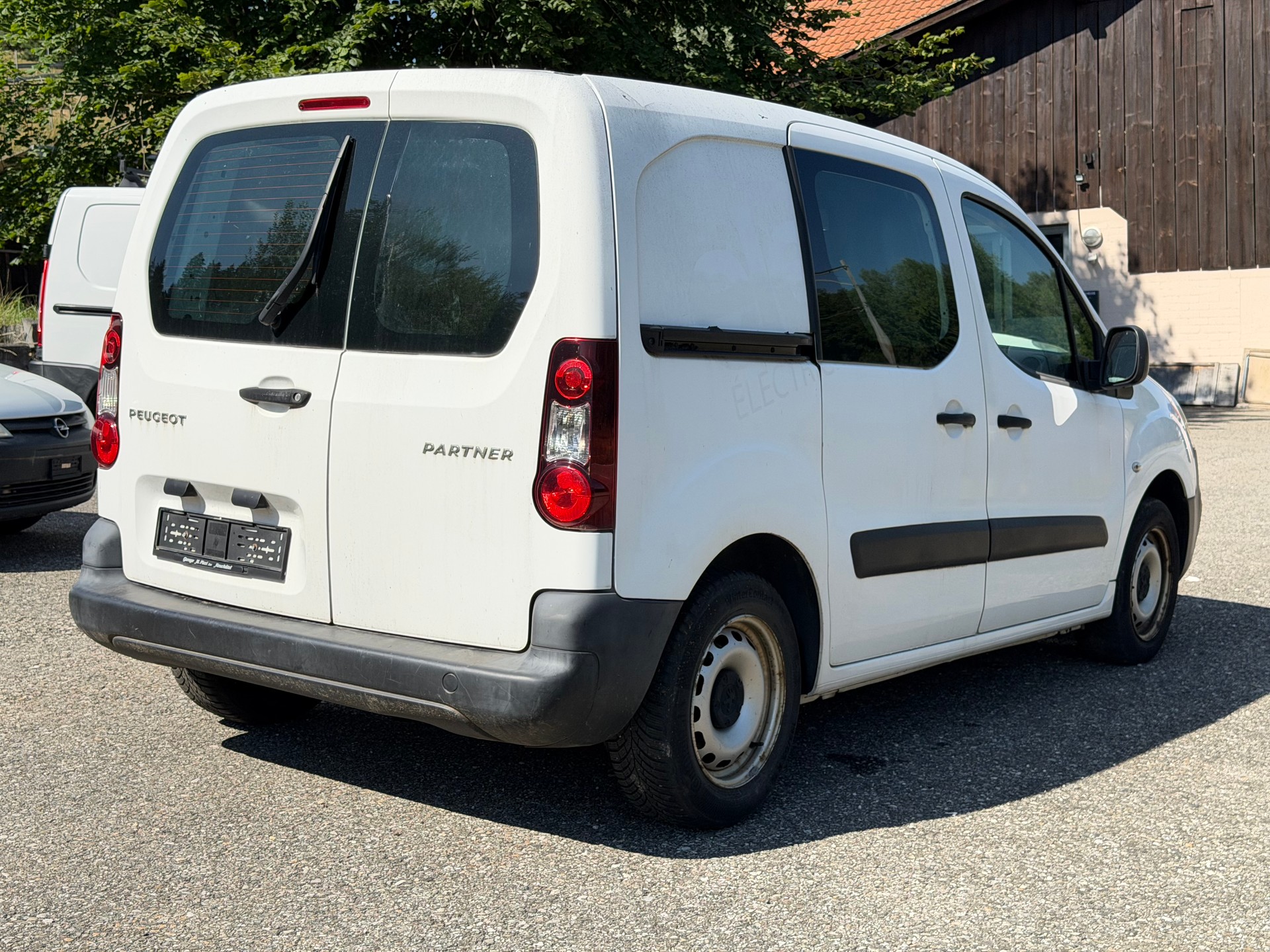 PEUGEOT Partner 1.6 VTi Active-image-2