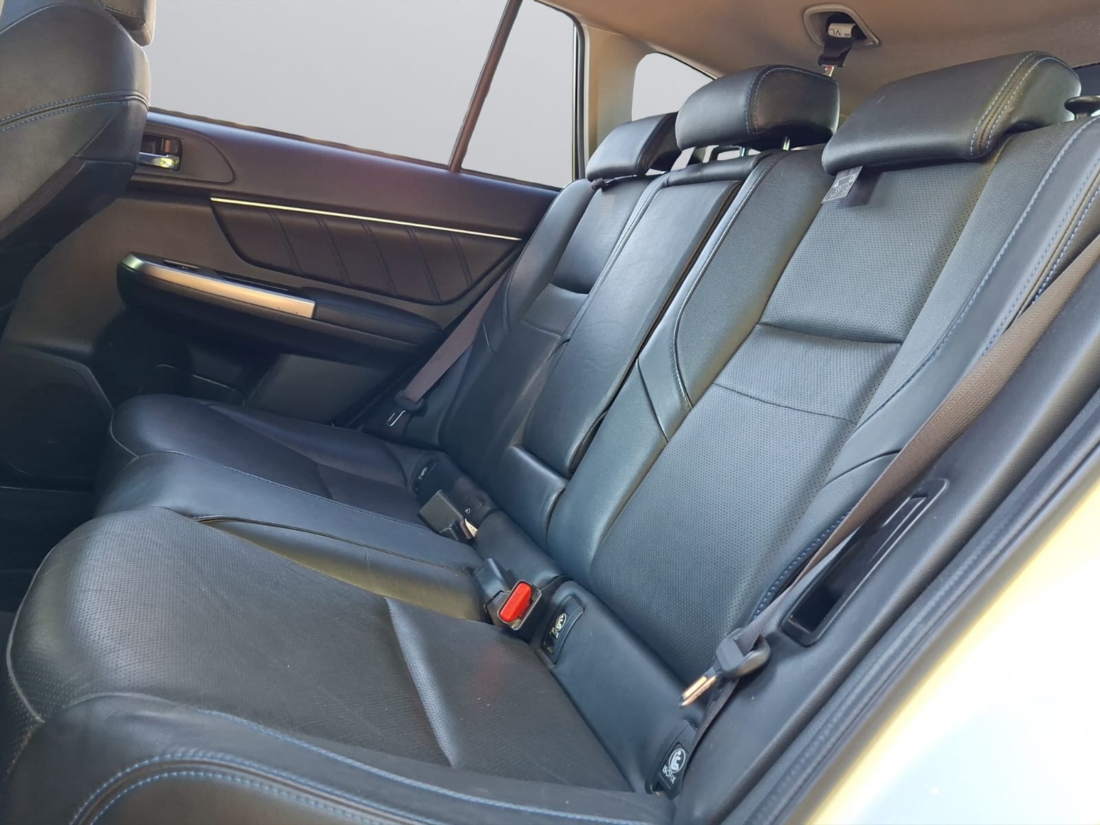 SUBARU Levorg 1.6DIT Luxury S AWD Lineartronic-image-9