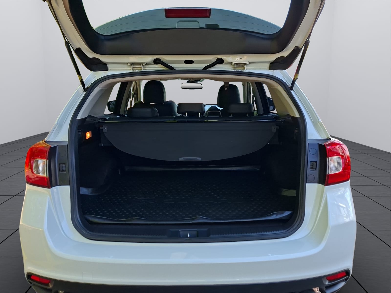 SUBARU Levorg 1.6DIT Luxury S AWD Lineartronic-image-6