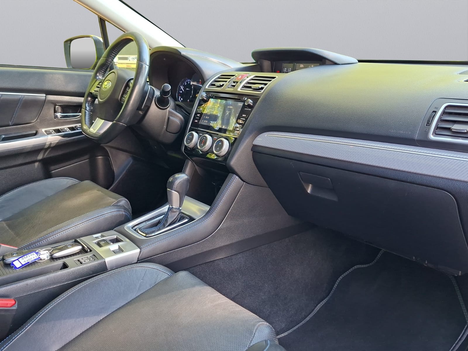 SUBARU Levorg 1.6DIT Luxury S AWD Lineartronic-image-12