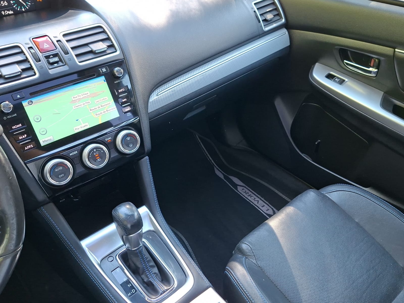 SUBARU Levorg 1.6DIT Luxury S AWD Lineartronic-image-15