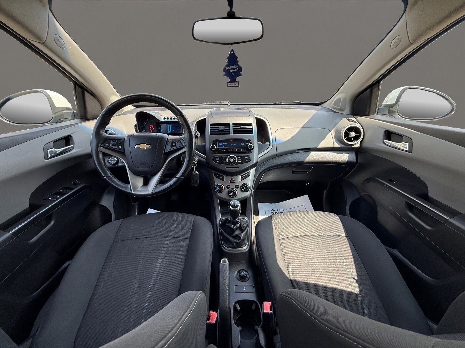 CHEVROLET Aveo 1.6 LTZ-image-8