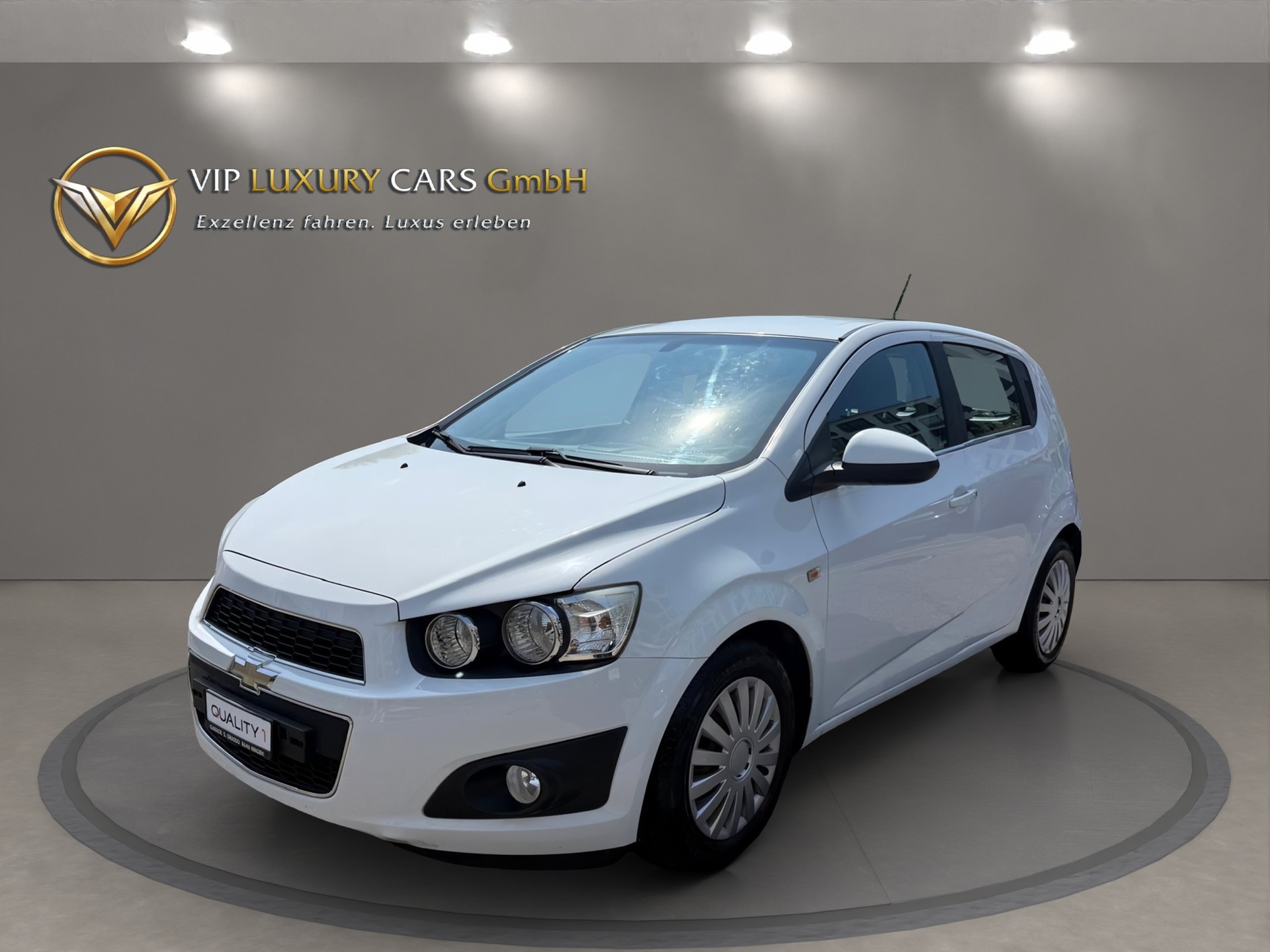 CHEVROLET Aveo 1.6 LTZ-showroom-element-1