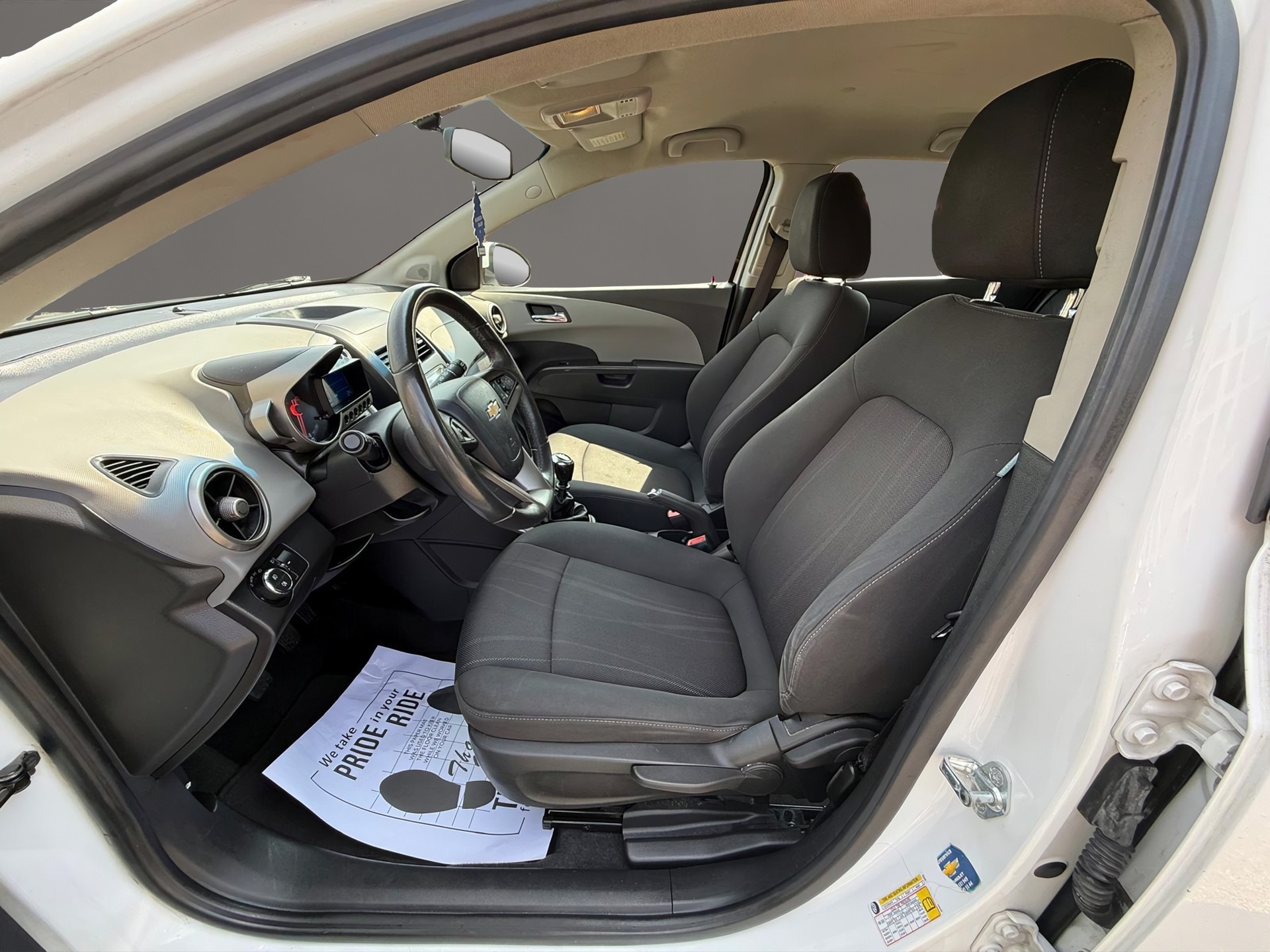 CHEVROLET Aveo 1.6 LTZ-image-9