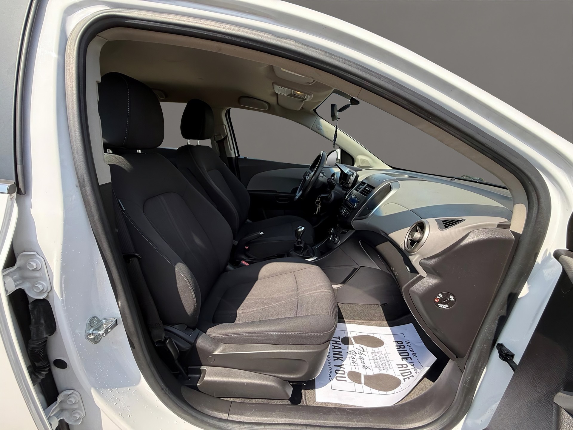 CHEVROLET Aveo 1.6 LTZ-image-13