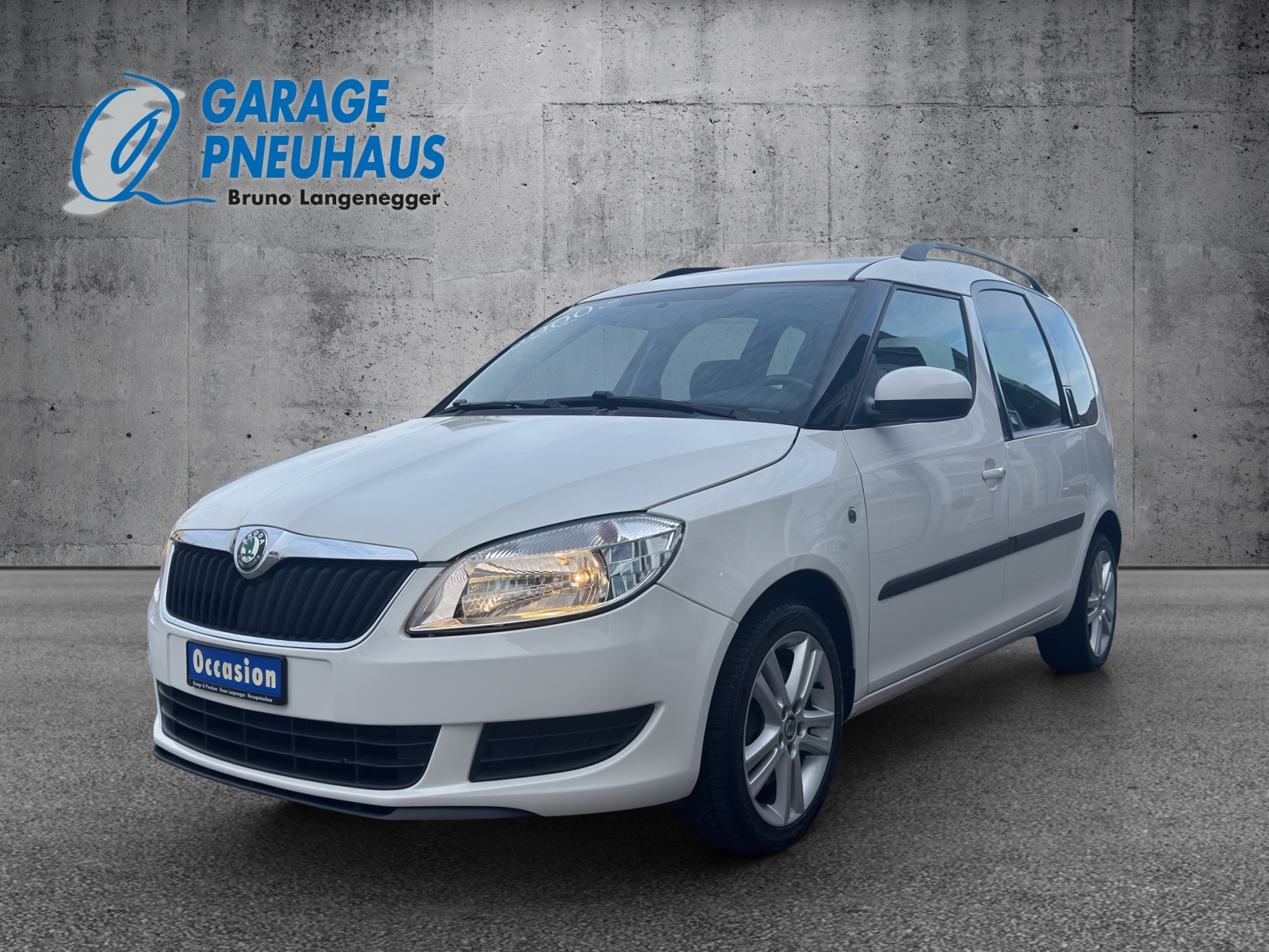 SKODA Roomster 1.2 TSI Ambition DSG-image-1