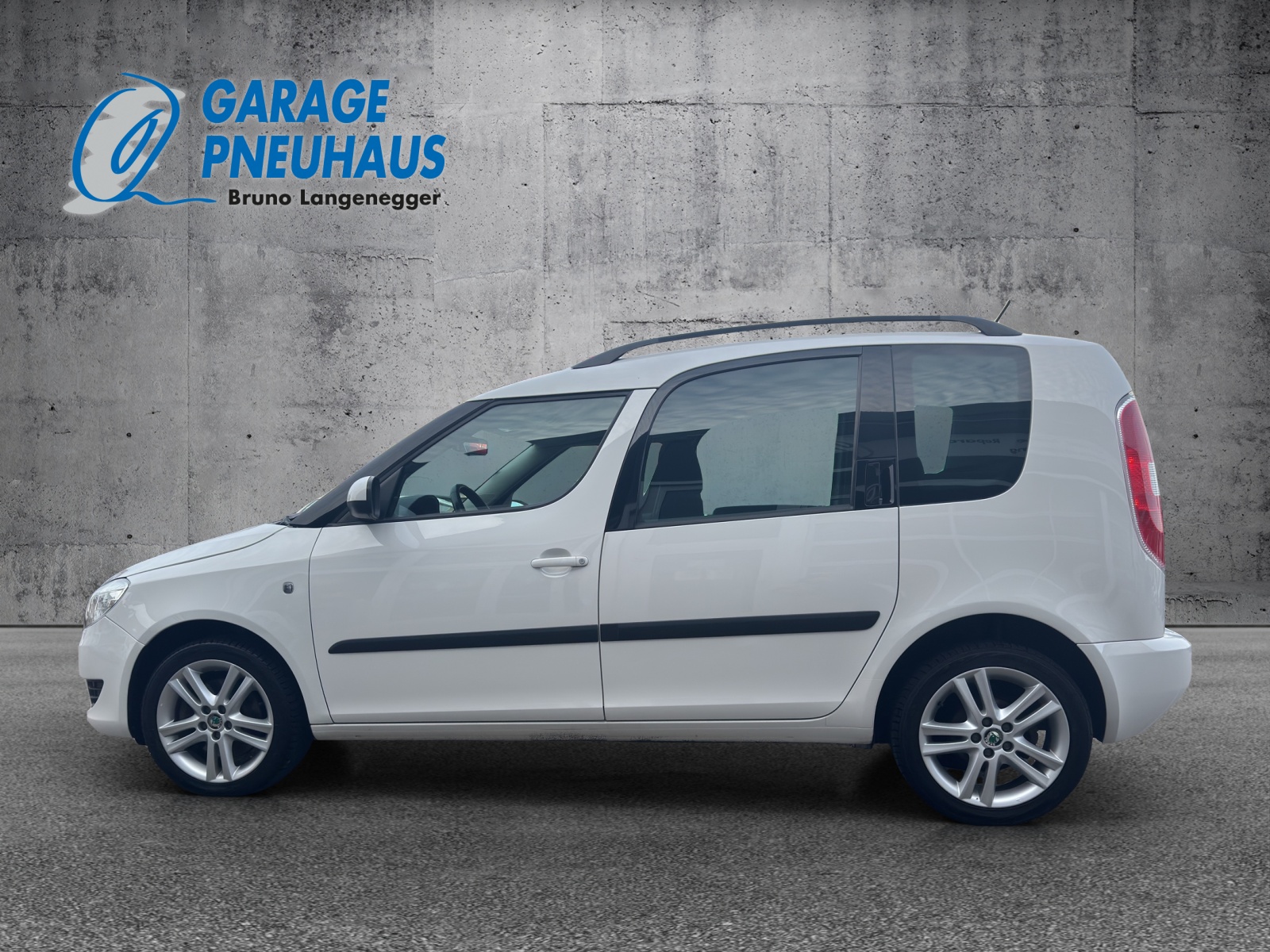 SKODA Roomster 1.2 TSI Ambition DSG-image-18