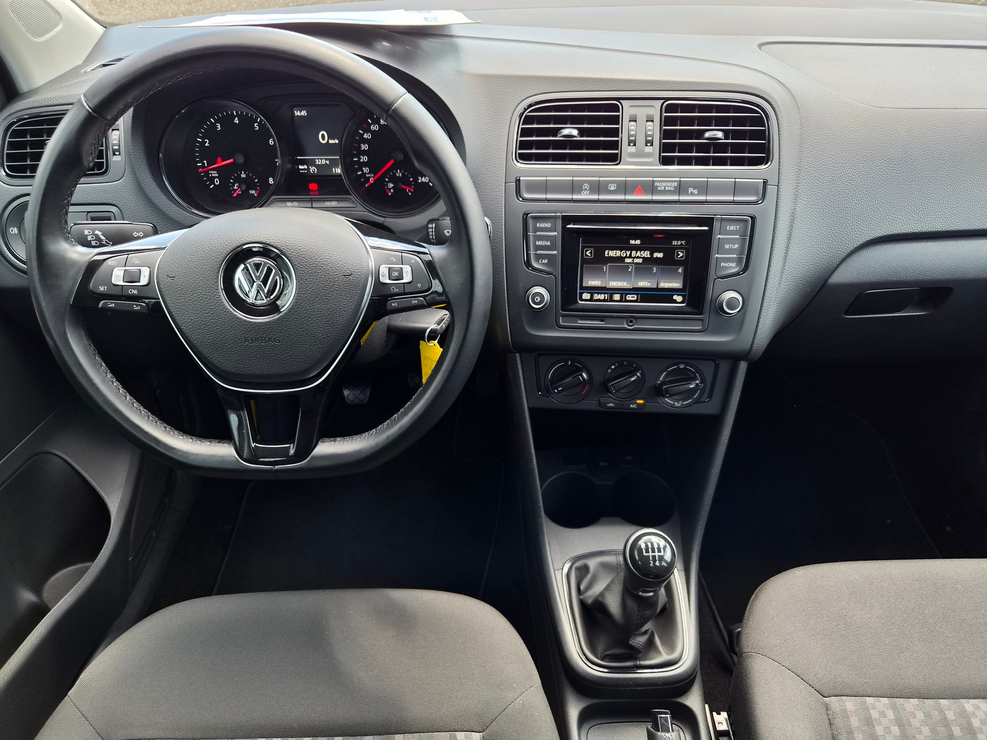 VW Polo 1.2 TSI BMT Value-image-13