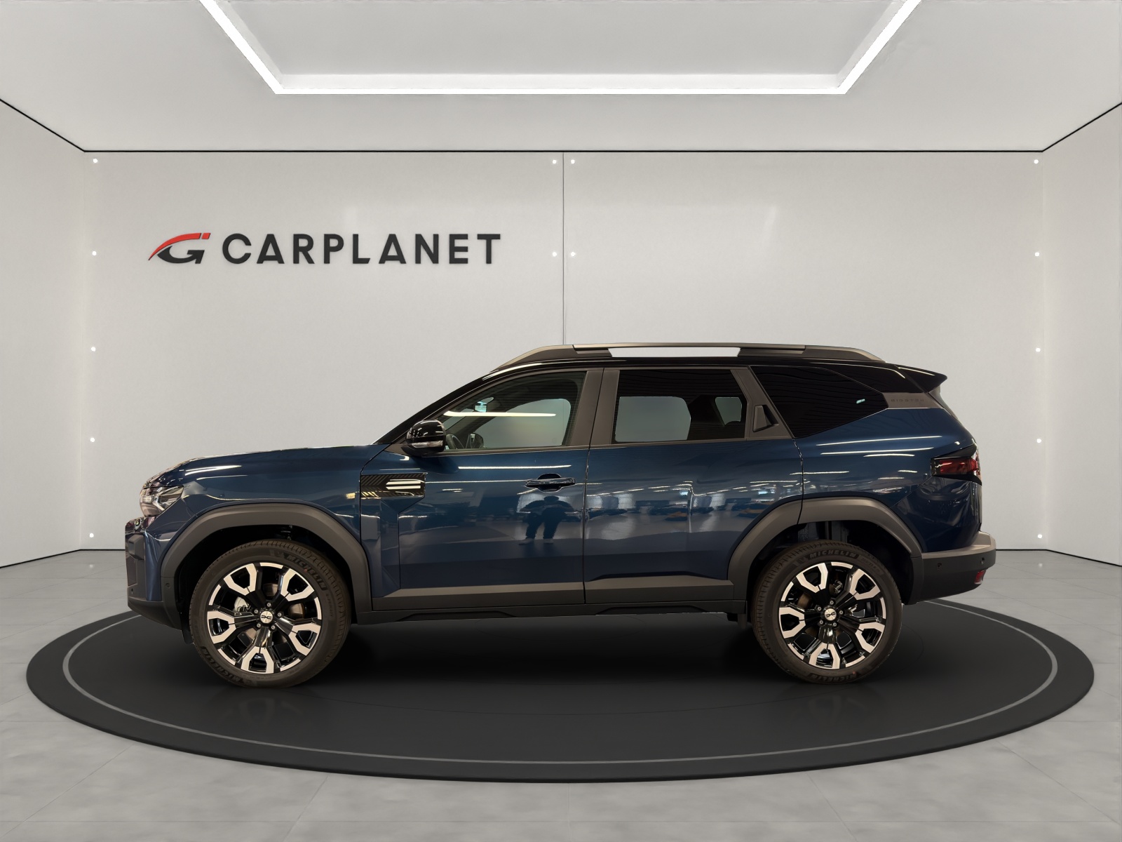 DACIA Duster 1.2 Hybrid Journey 4WD-image-1